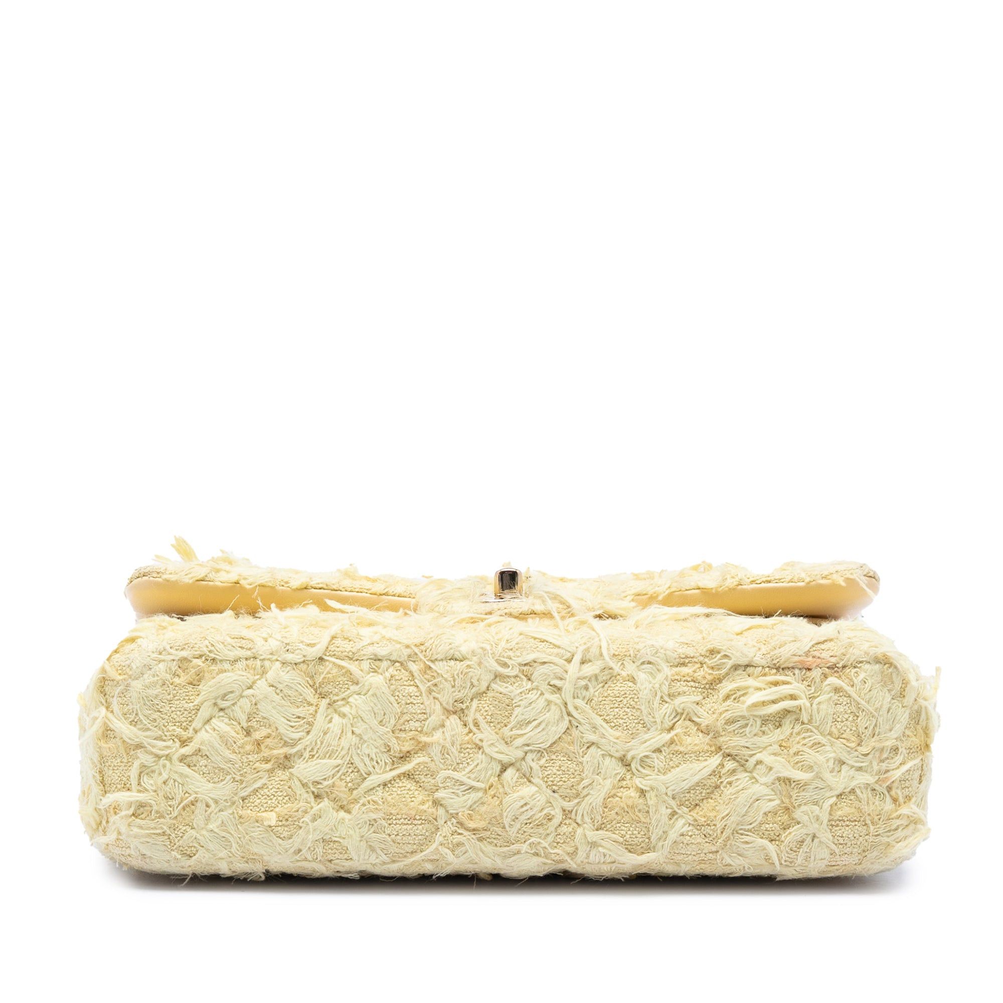 Chanel Medium Classic Fringed Tweed Double Flap Size ONE SIZE - 3 Thumbnail
