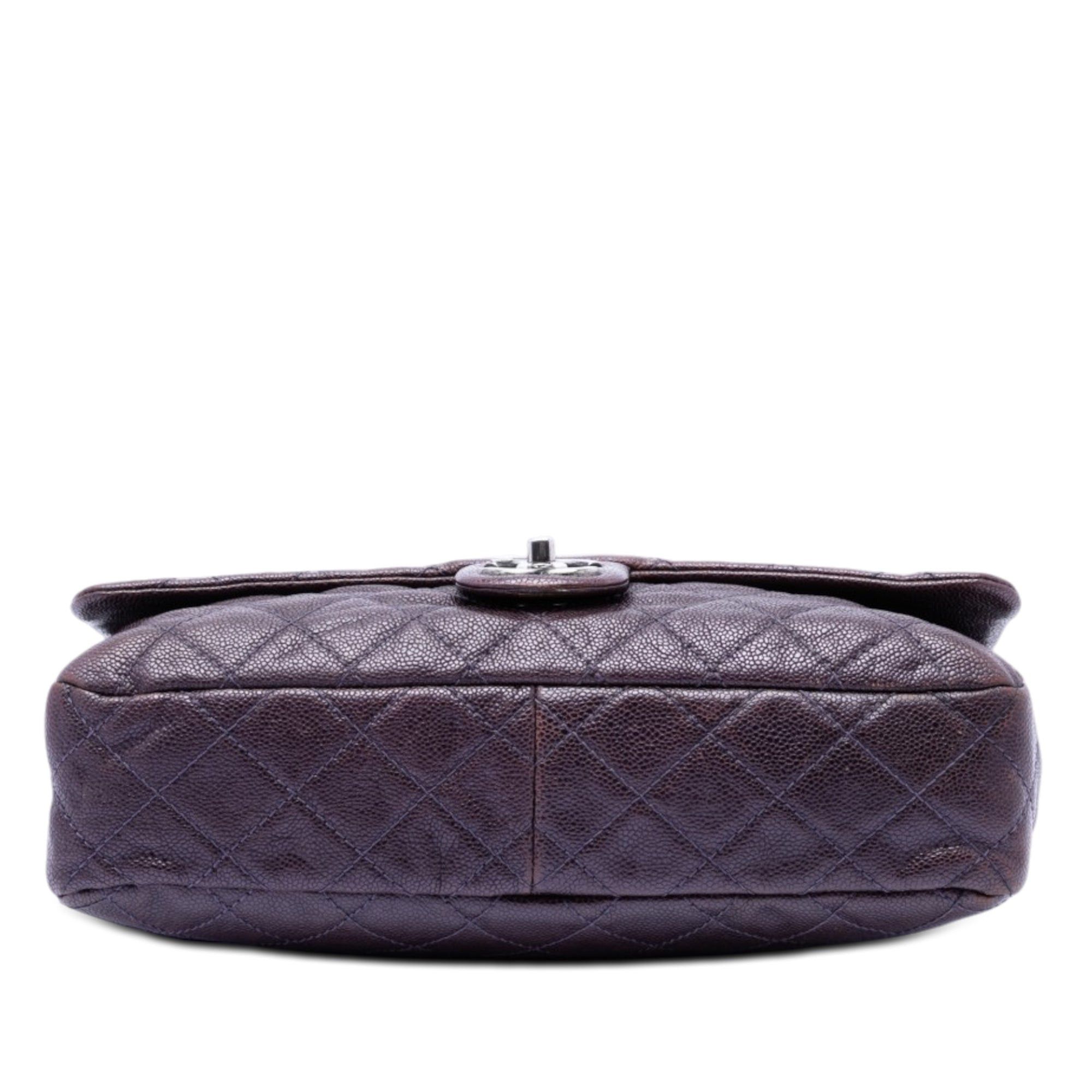 Chanel Jumbo Quilted Iridescent Caviar Easy Flap Size ONE SIZE - 3 Thumbnail