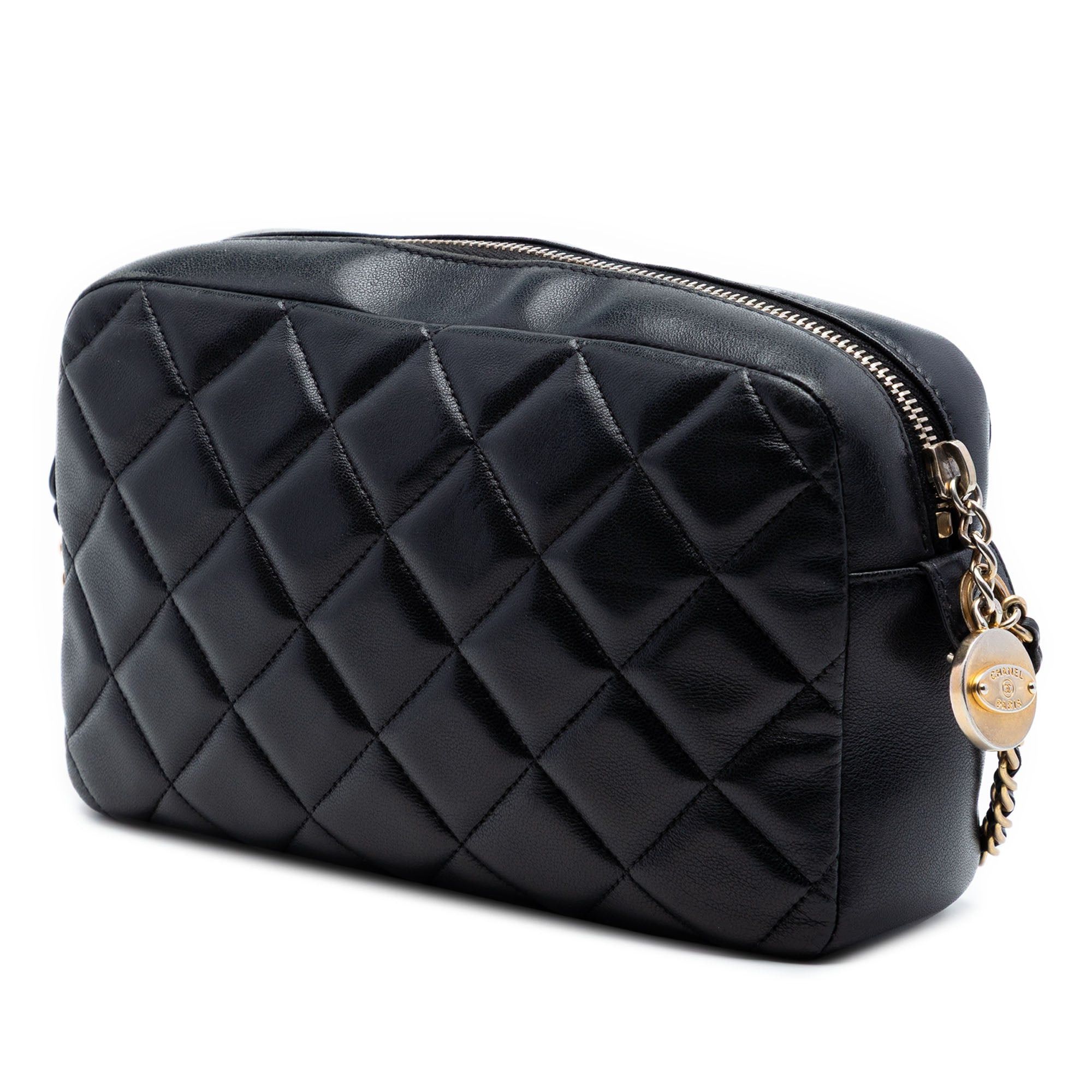 Chanel CC Quilted Lambskin Diamond Camera Bag Size ONE SIZE - 2 Thumbnail