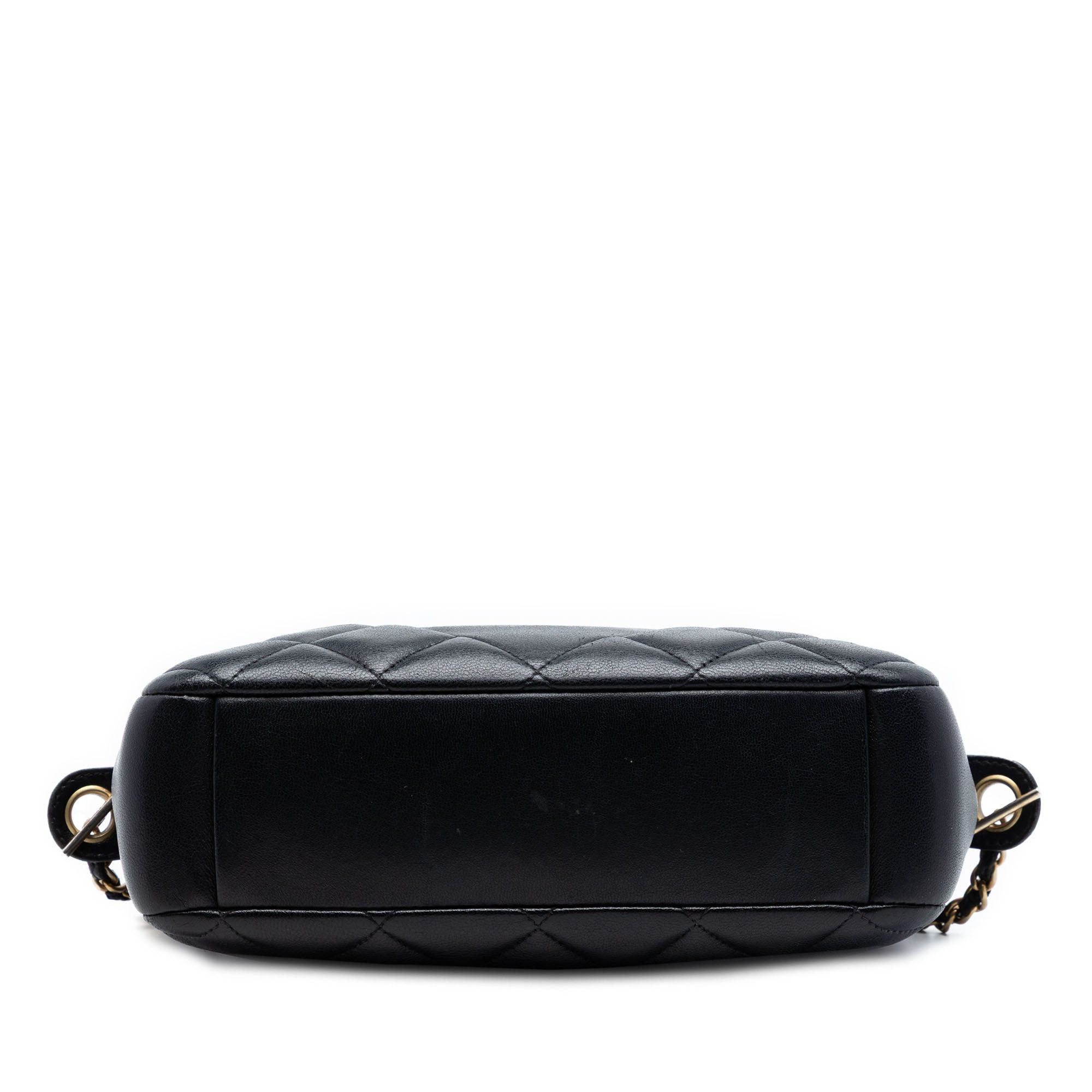 Chanel CC Quilted Lambskin Diamond Camera Bag Size ONE SIZE - 3 Thumbnail