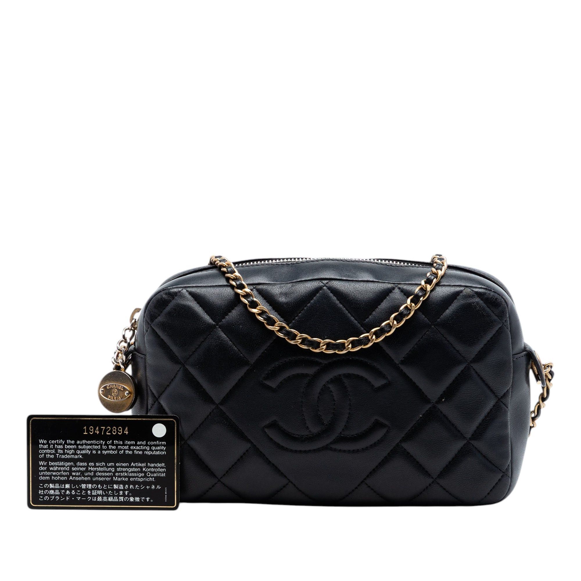 Chanel CC Quilted Lambskin Diamond Camera Bag Size ONE SIZE - 7 Thumbnail