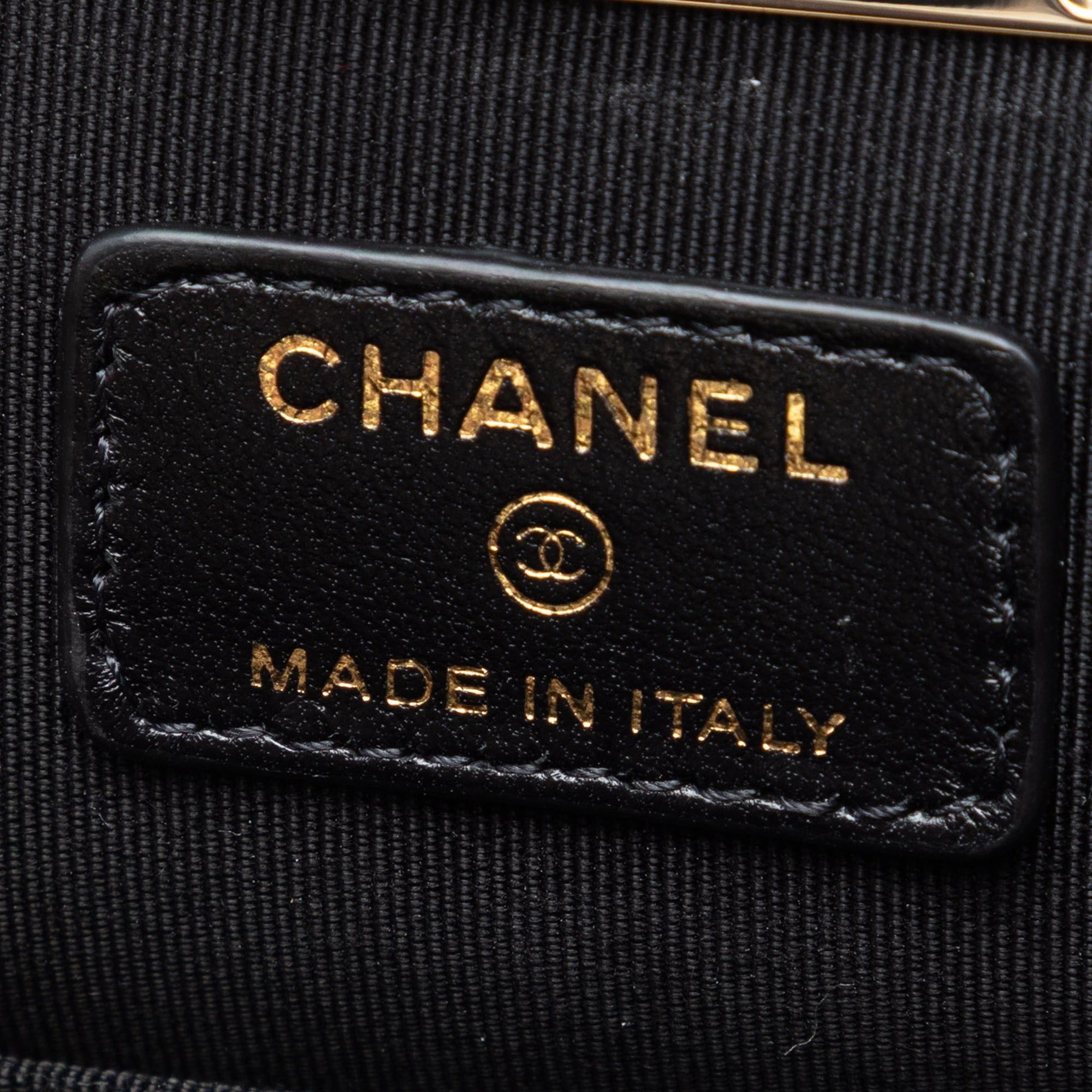 Chanel Small CC Quilted Lambskin Kisslock Frame Clutch Size ONE SIZE - 5 Thumbnail