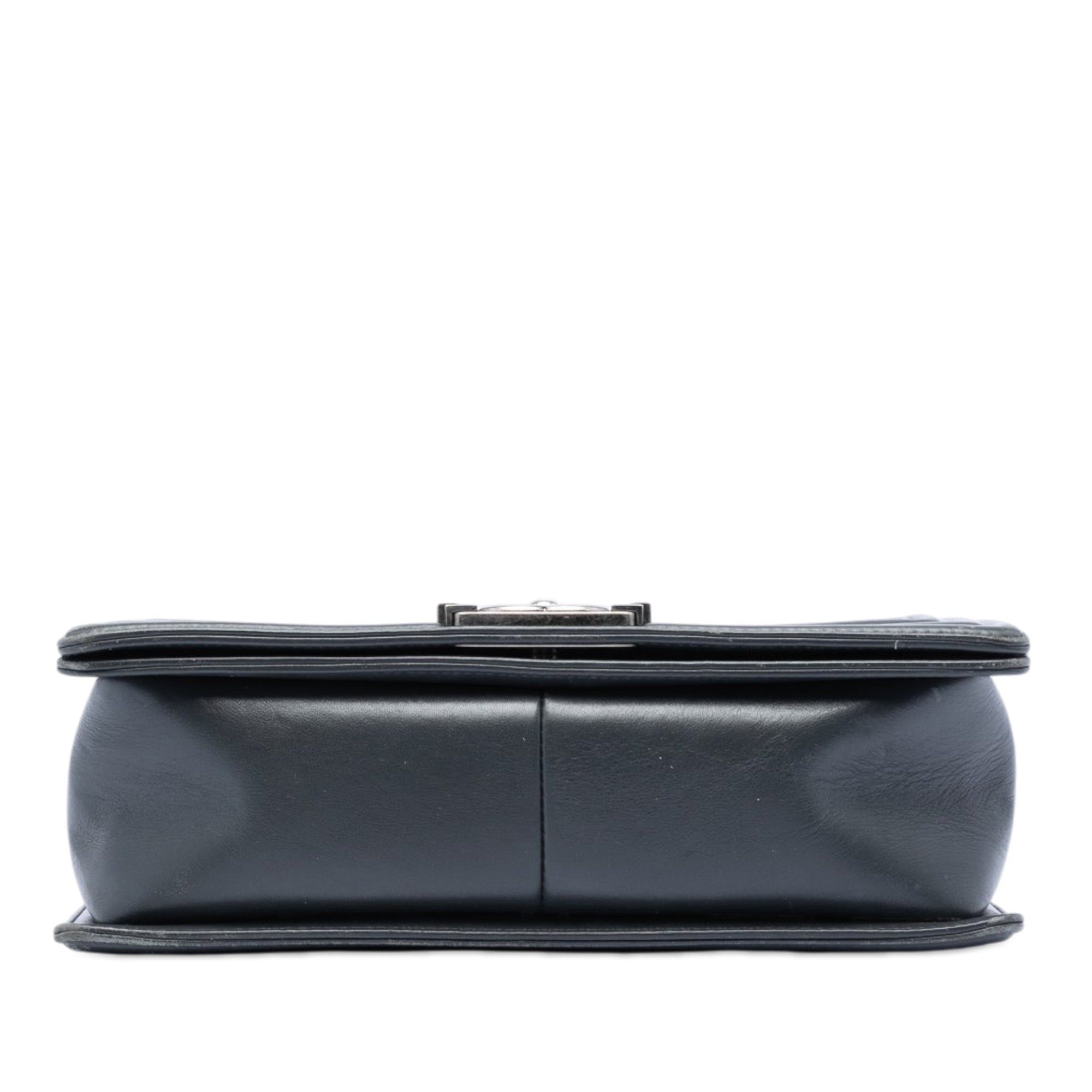 Chanel Old Medium Chevron Lambskin Boy Flap Size ONE SIZE - 3 Thumbnail