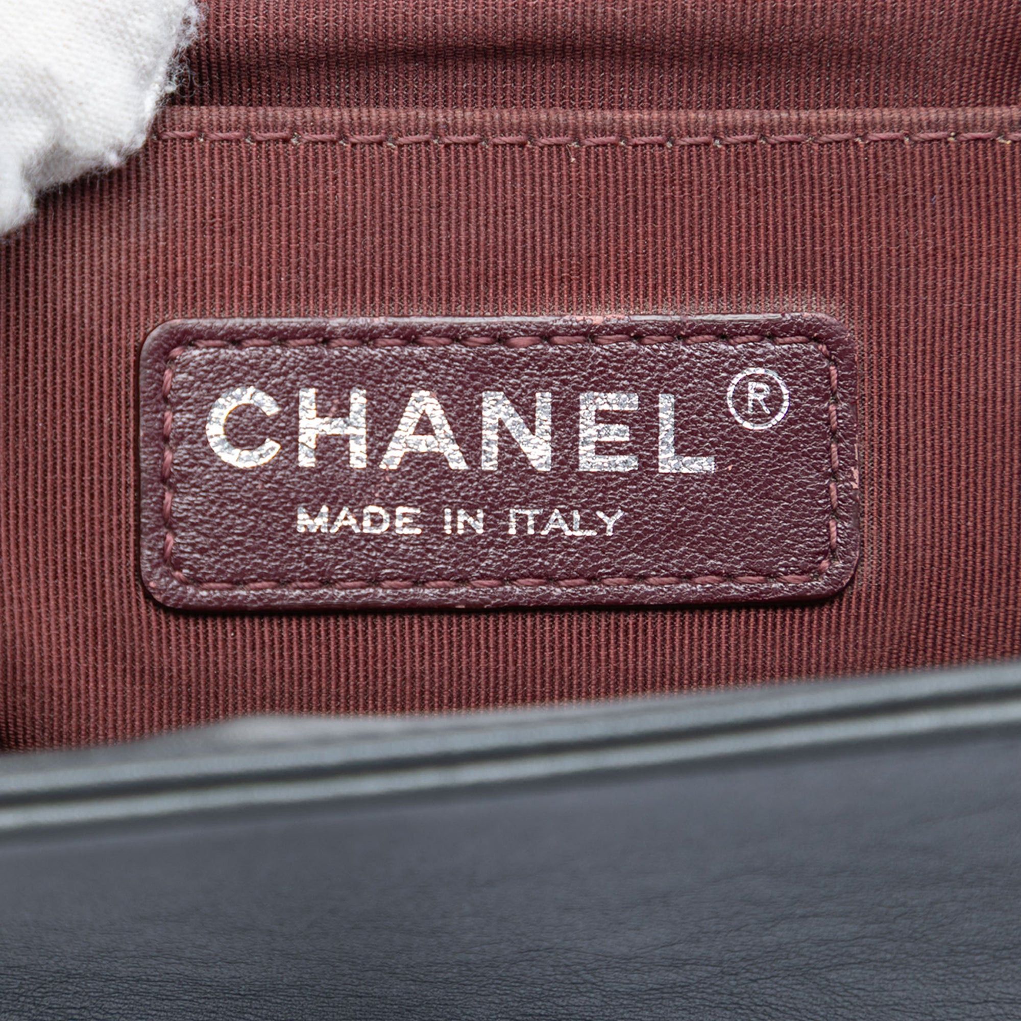 Chanel Old Medium Chevron Lambskin Boy Flap Size ONE SIZE - 5 Thumbnail