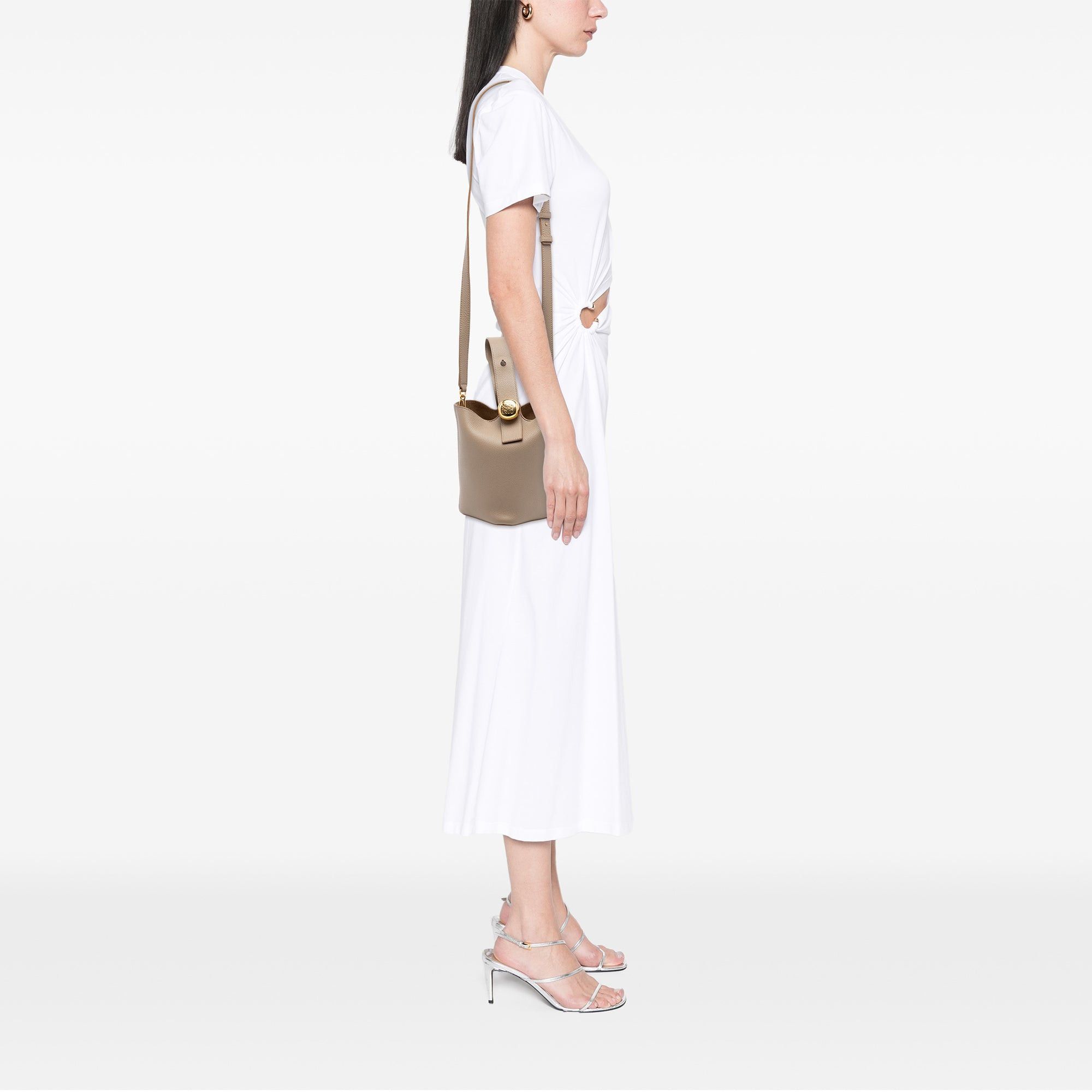 Loewe Mini Grained Calfskin Pebble Bucket Bag Size ONE SIZE - 7 Thumbnail