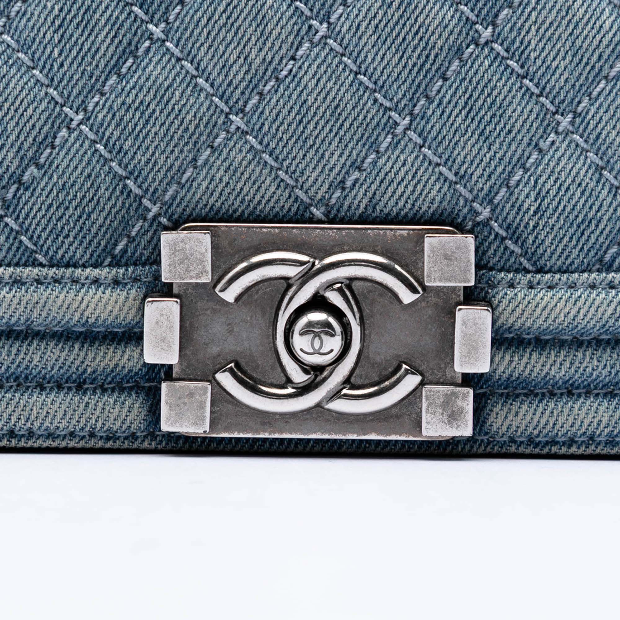 Chanel Large Quilted Denim Boy Flap Size ONE SIZE - 5 Thumbnail