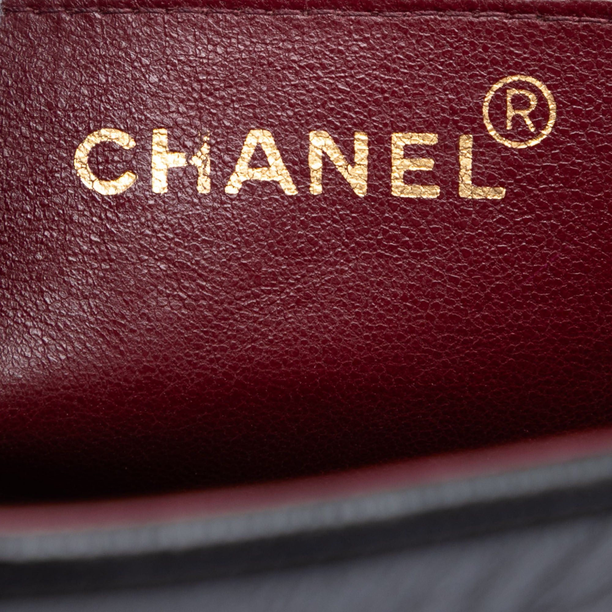 Chanel CC Vertical Quilt Lambskin Flap Size ONE SIZE - 5 Thumbnail