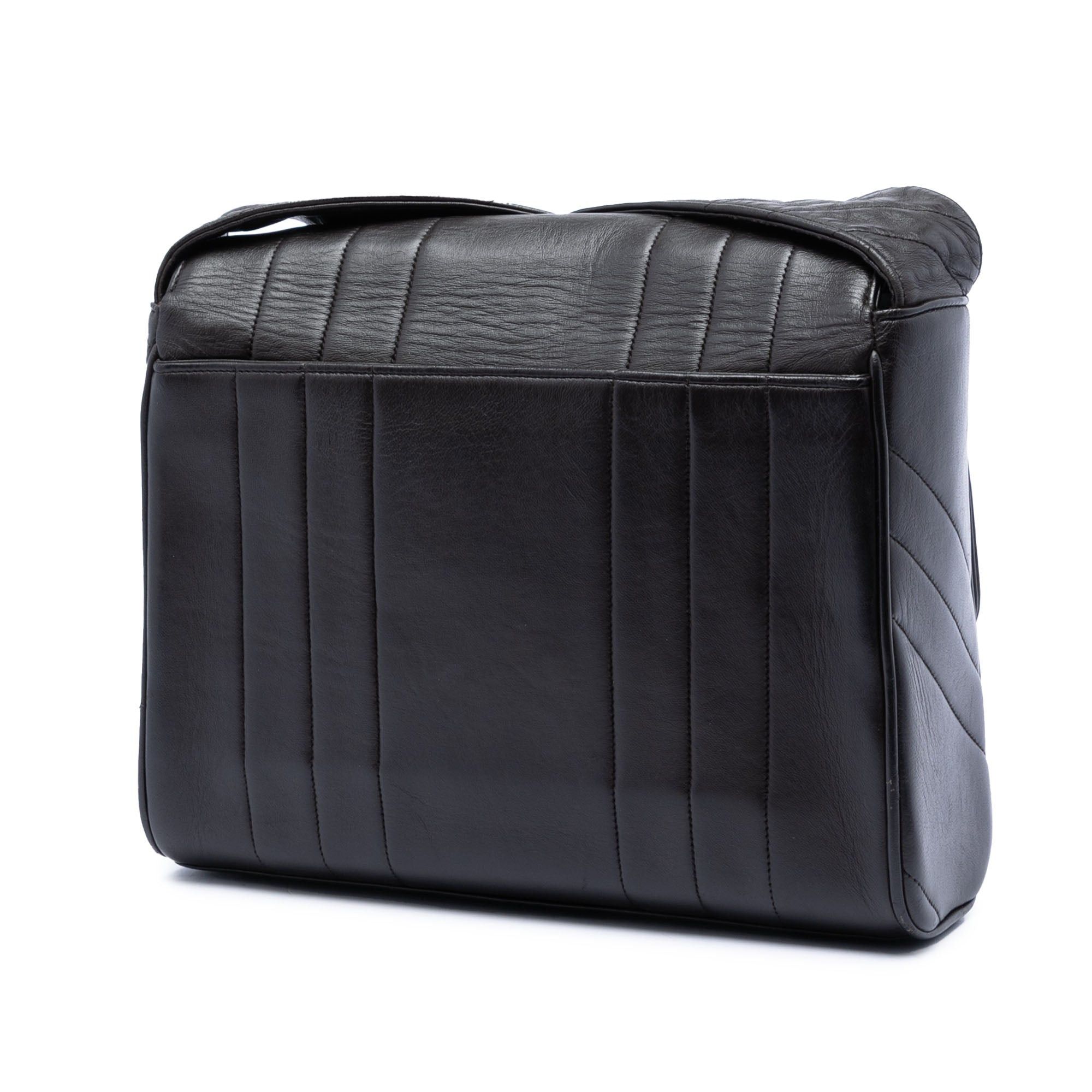 Chanel CC Vertical Quilt Lambskin Flap Size ONE SIZE - 2 Thumbnail