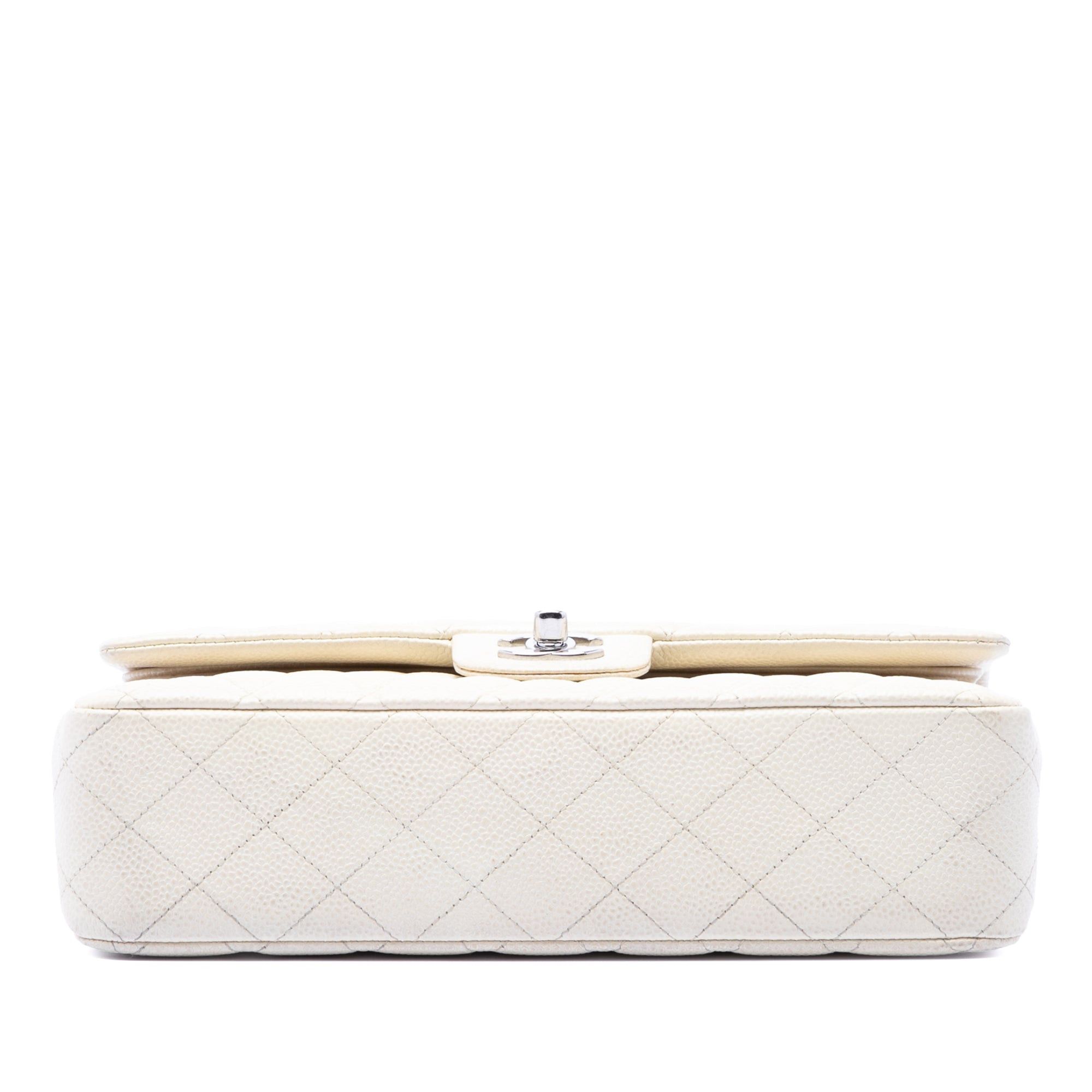Chanel Medium Classic Caviar Double Flap Size ONE SIZE - 3 Thumbnail