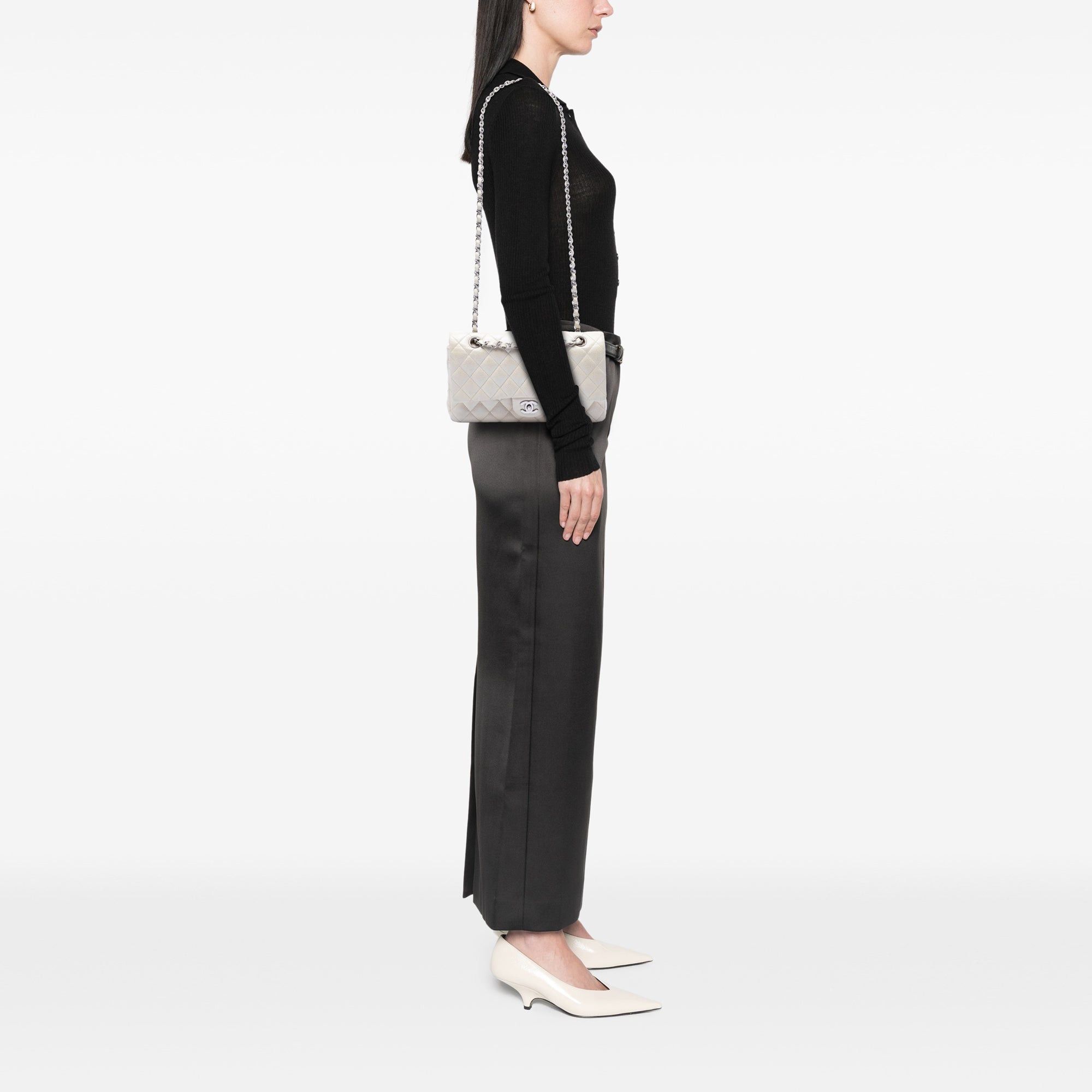 Chanel Medium Classic Caviar Double Flap Size ONE SIZE - 6 Thumbnail