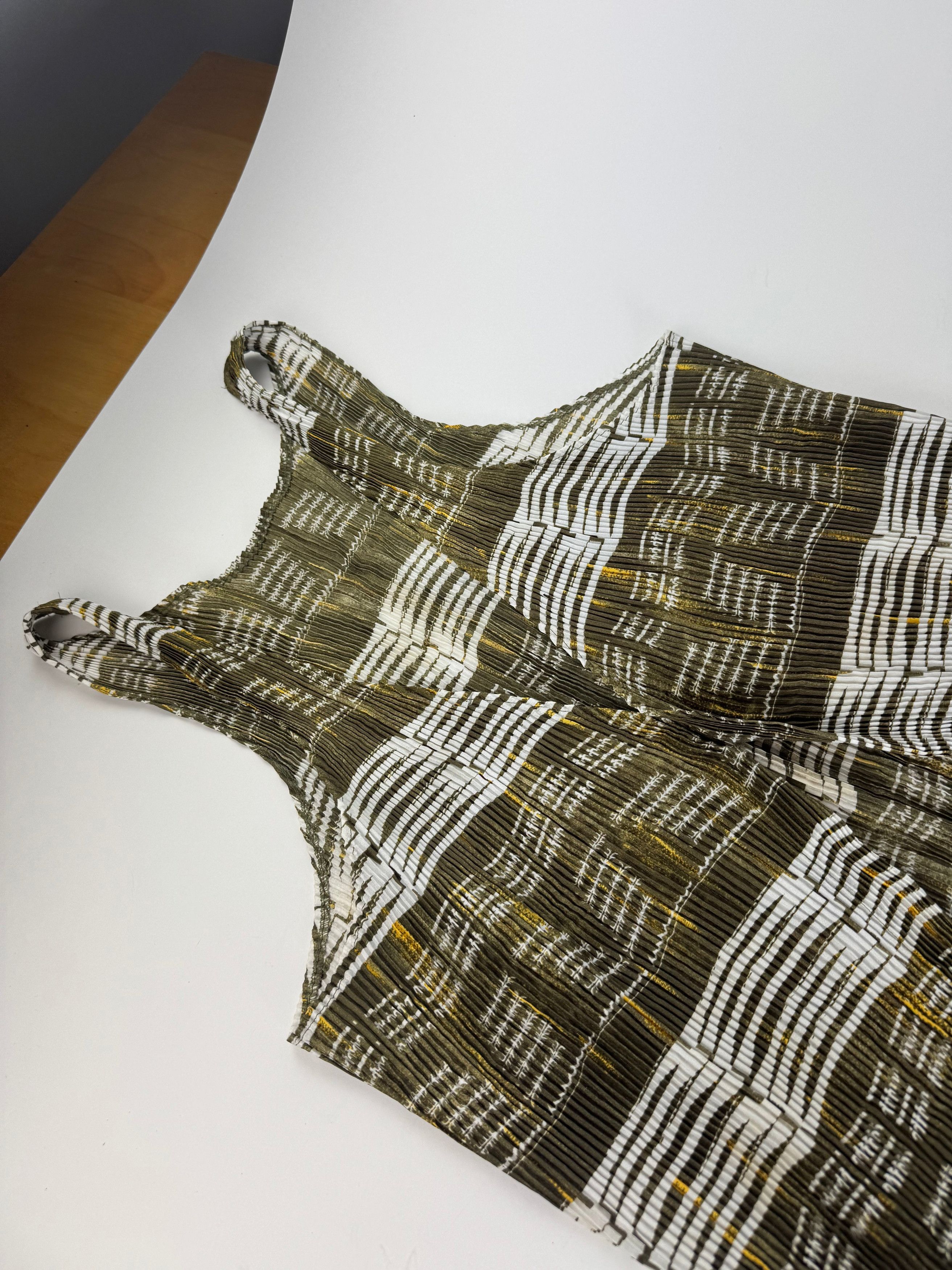 Issey Miyake Vintage Pleats Please Sleeveless Dress Olive Abstract Print Size M / US 6-8 / IT 42-44 - 11 Thumbnail