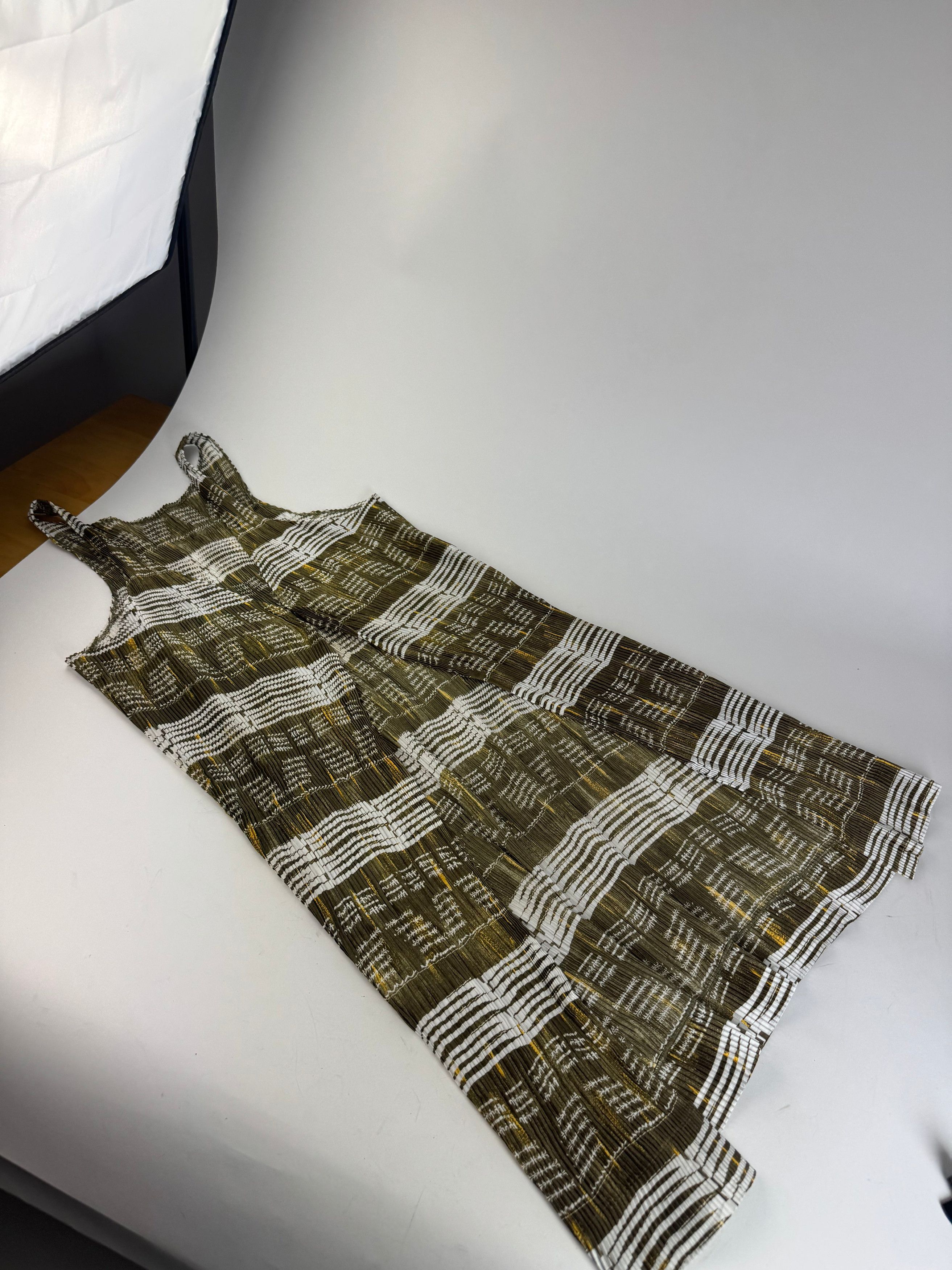 Issey Miyake Vintage Pleats Please Sleeveless Dress Olive Abstract Print Size M / US 6-8 / IT 42-44 - 8 Thumbnail