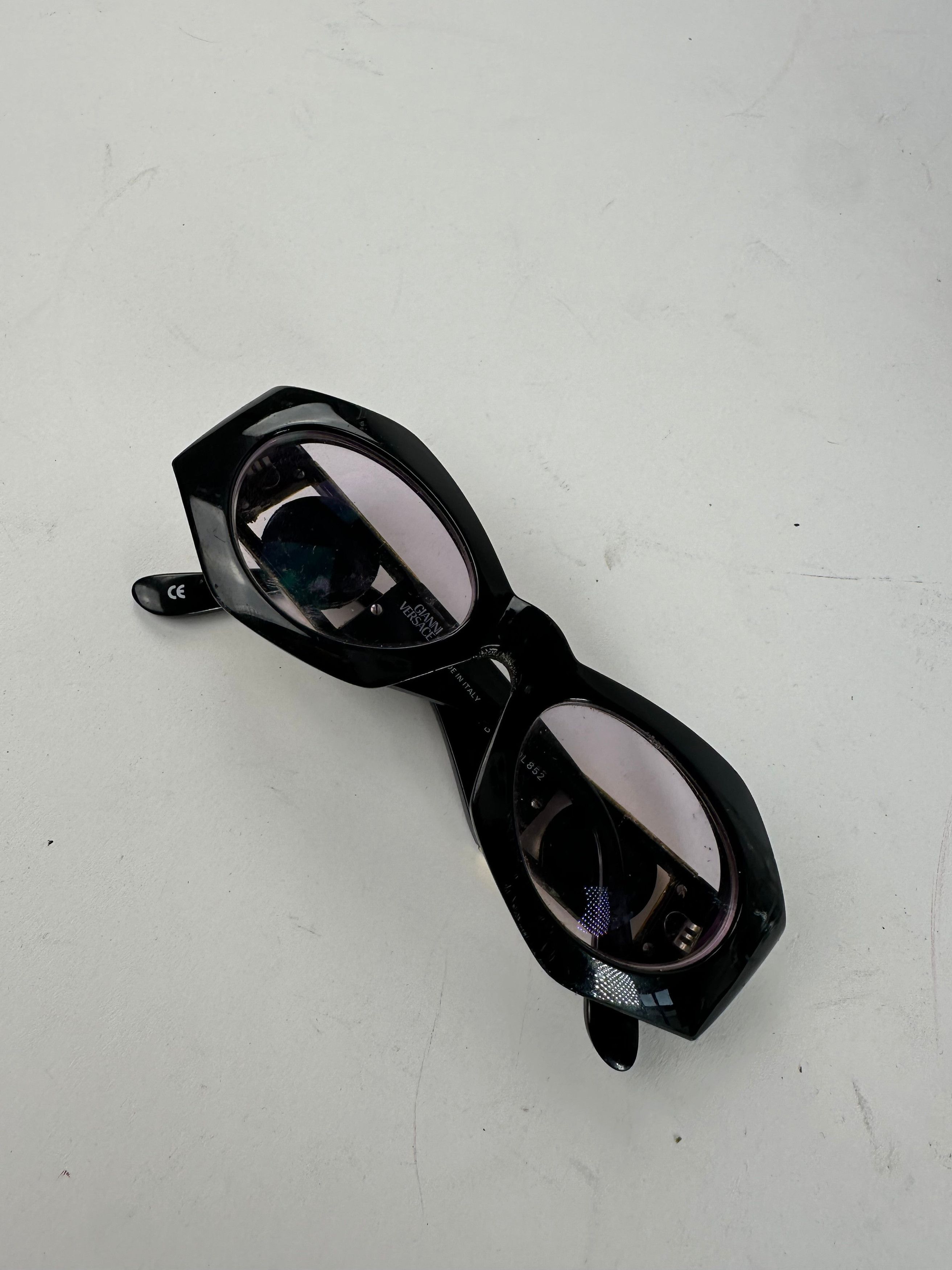 Versace Vintage Gianni Sunglasses Black Acetate Gold Medusa Size ONE SIZE - 5 Thumbnail