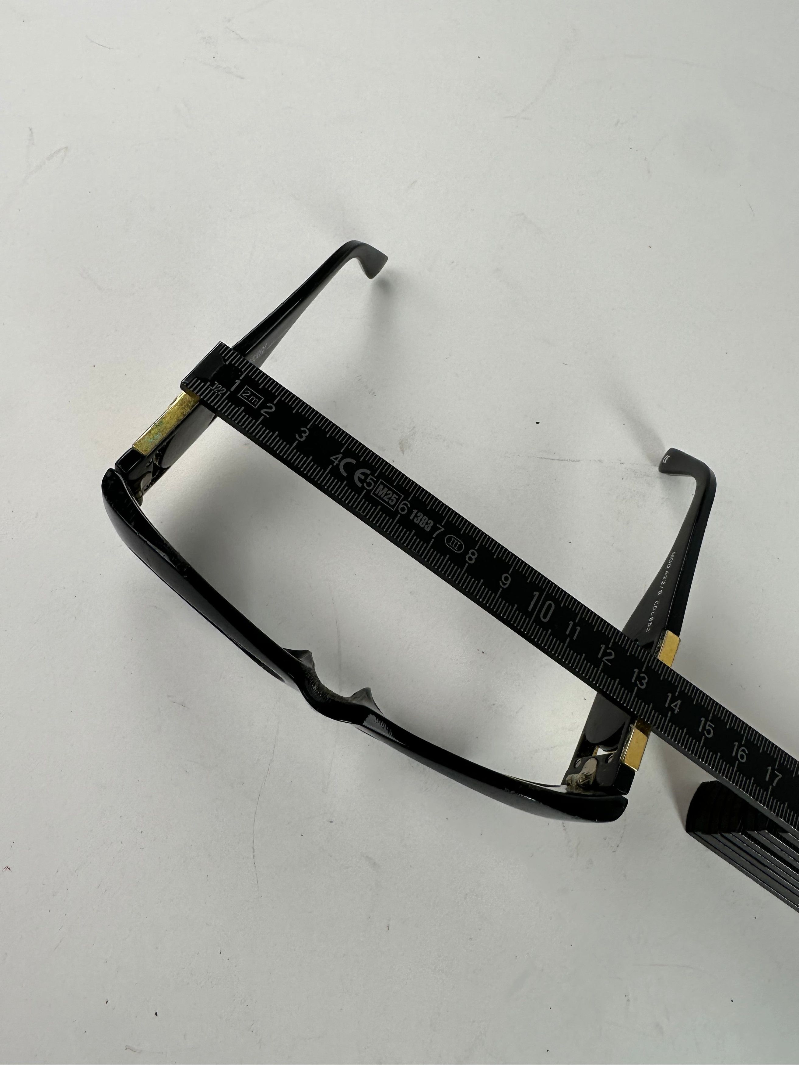 Versace Vintage Gianni Sunglasses Black Acetate Gold Medusa Size ONE SIZE - 7 Thumbnail