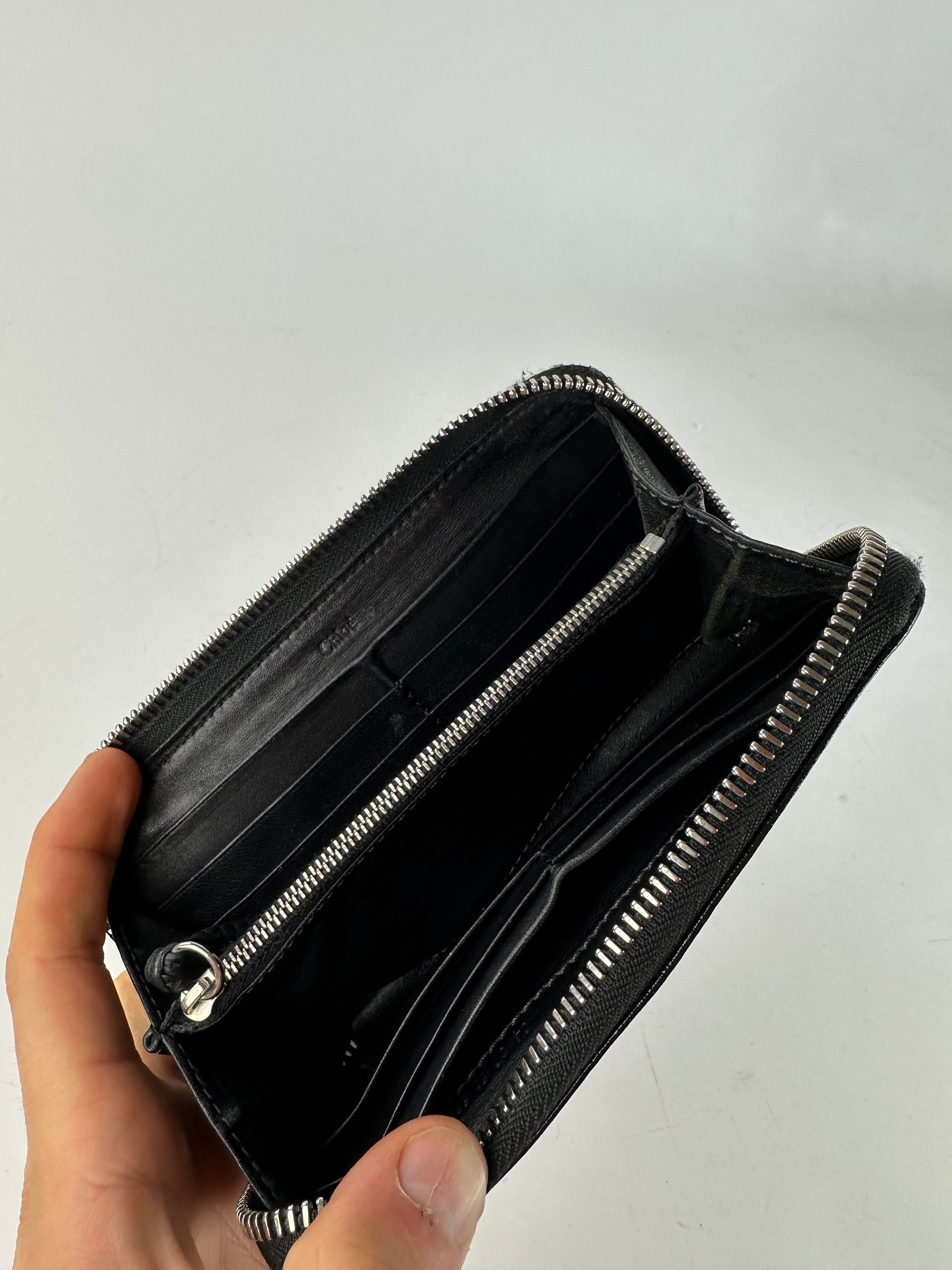 Chloe Vintage Patent Leather Zip-Around Continental Wallet Black Size ONE SIZE - 6 Thumbnail