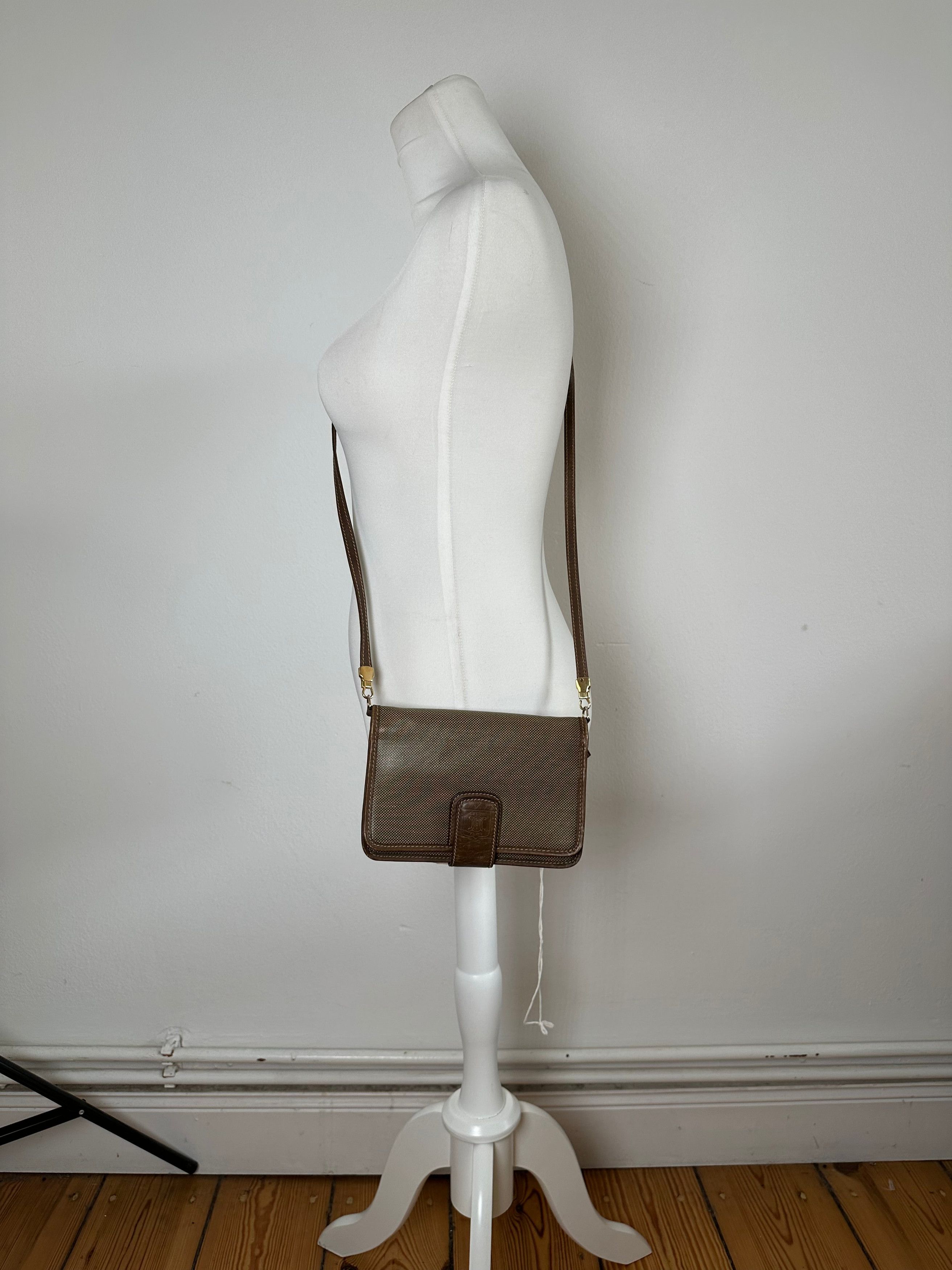 Celine Vintage Coated Canvas Crossbody Flap Bag Brown Size ONE SIZE - 5 Thumbnail