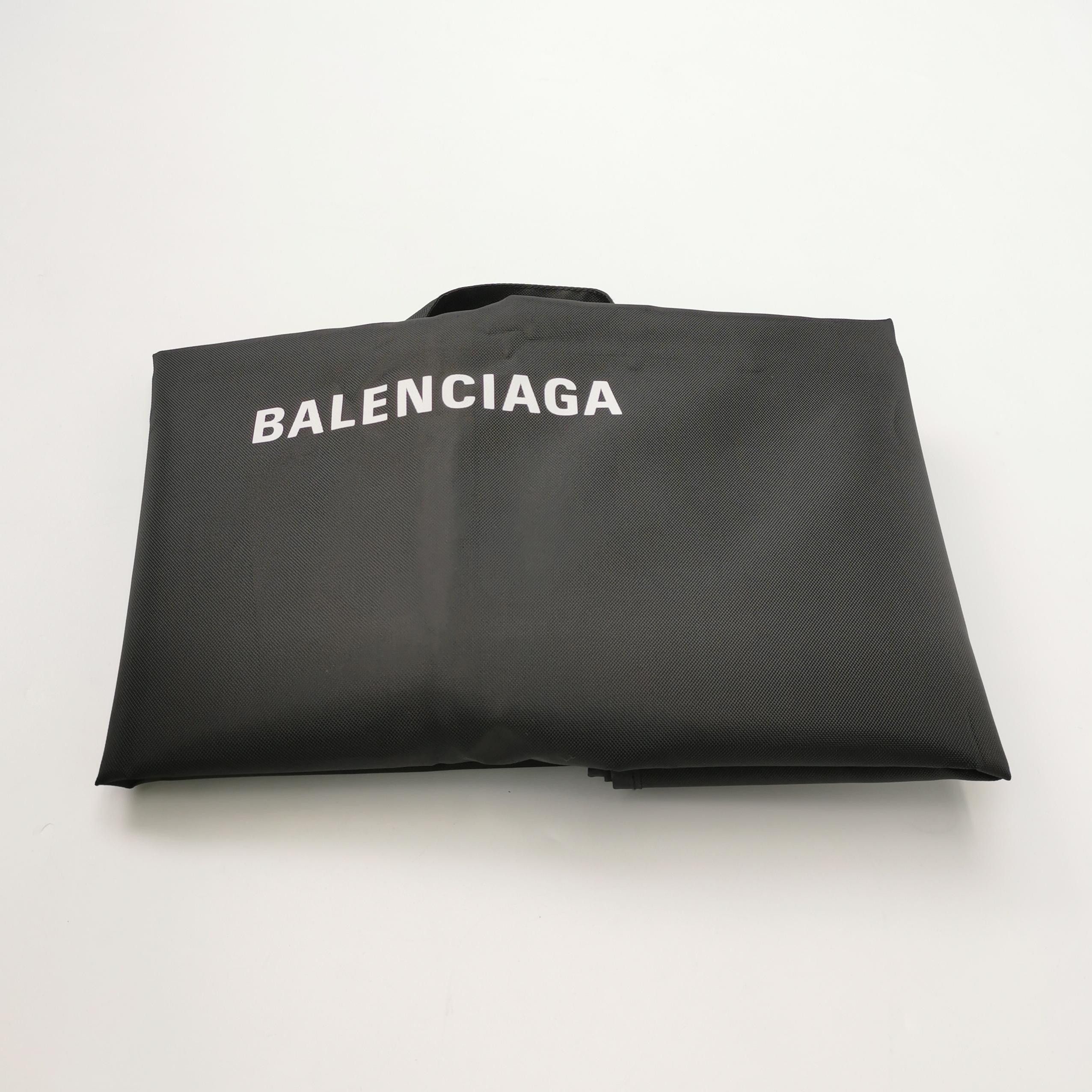Balenciaga Balenciaga Men s Vests Size US S / EU 44-46 / 1 - 5 Thumbnail
