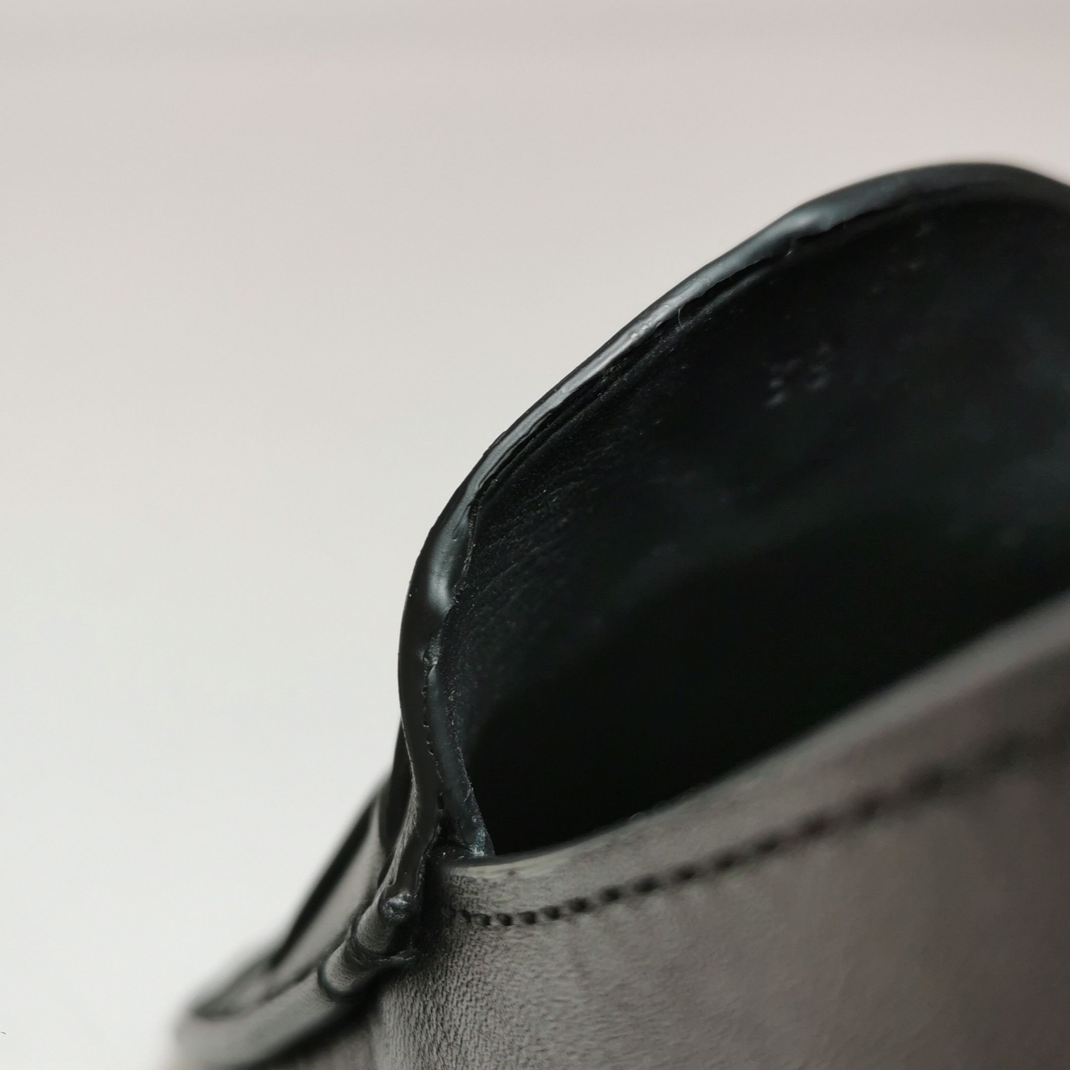 Bottega Veneta Bottega Veneta Men 5.5 Leather Size US 5.5 / EU 38 - 7 Thumbnail