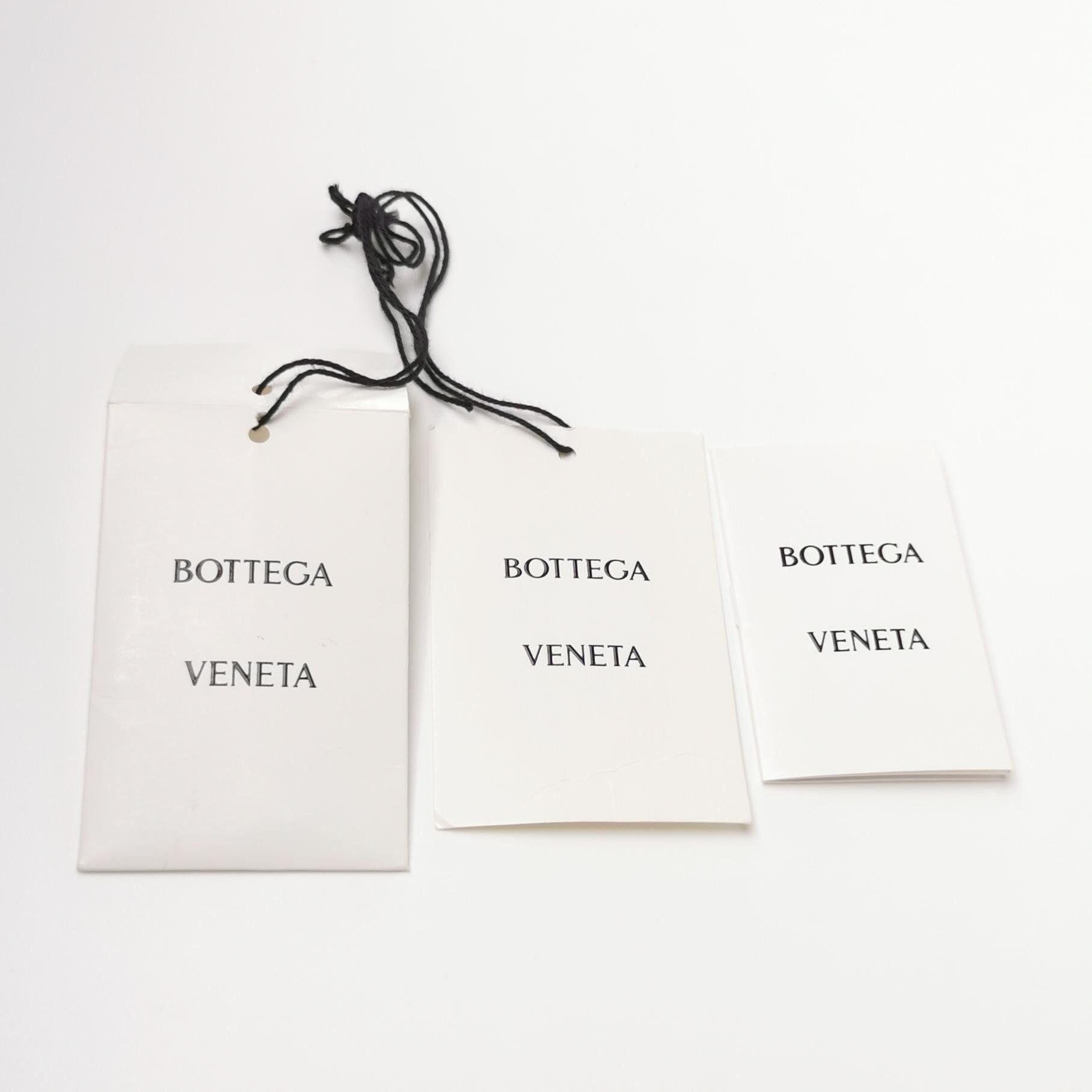 Bottega Veneta Bottega Veneta Men s Short Sleeve Shirts Size US S / EU 44-46 / 1 - 4 Thumbnail