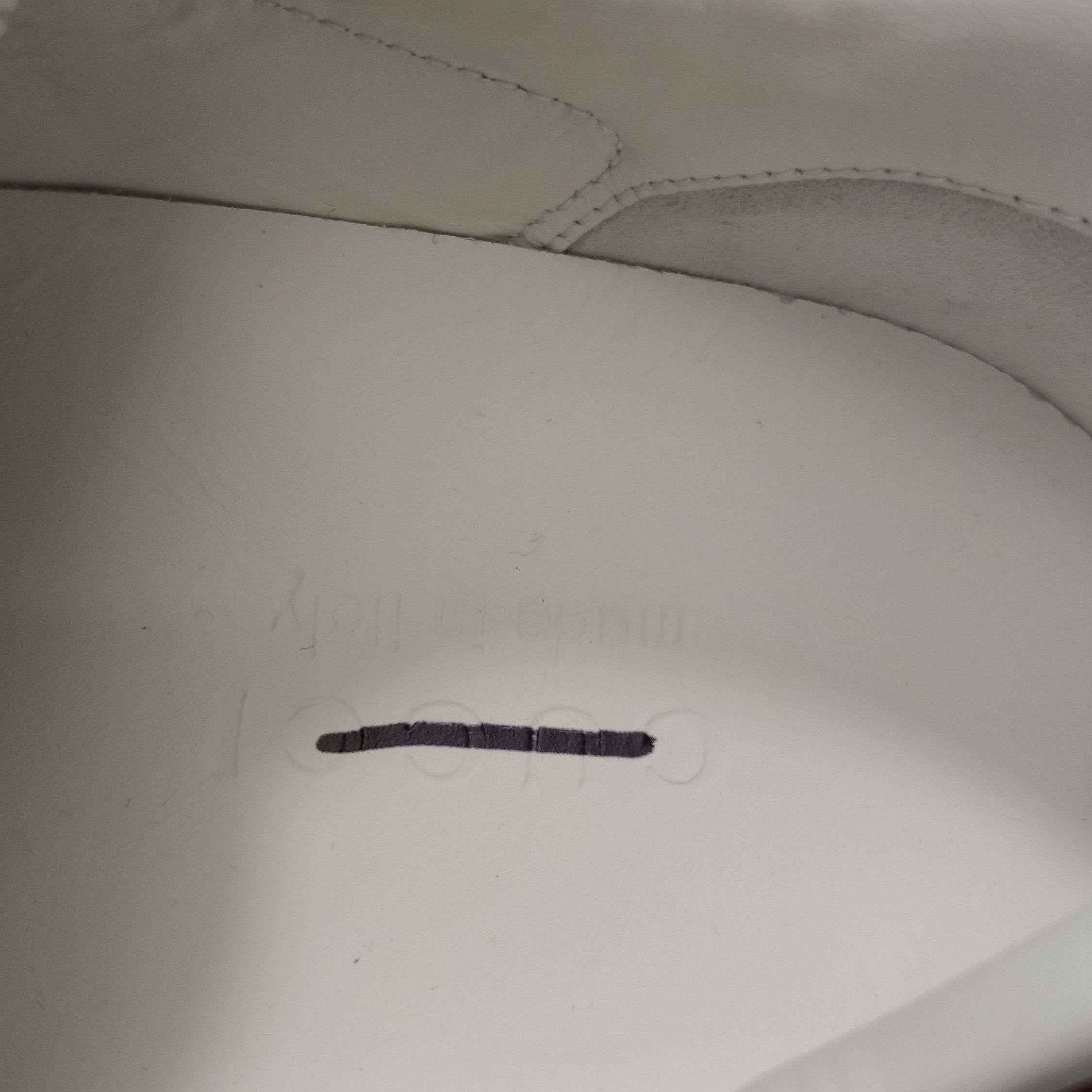 Gucci Gucci Men 5.5 Lowtop Sneakers Size US 5.5 / EU 38 - 11 Thumbnail