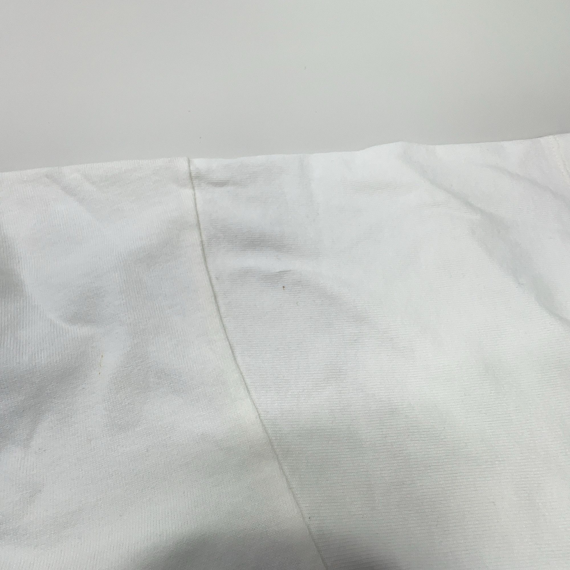 Gucci Gucci Logo Embroidery T-Shirt Size S Size US S / EU 44-46 / 1 - 7 Thumbnail