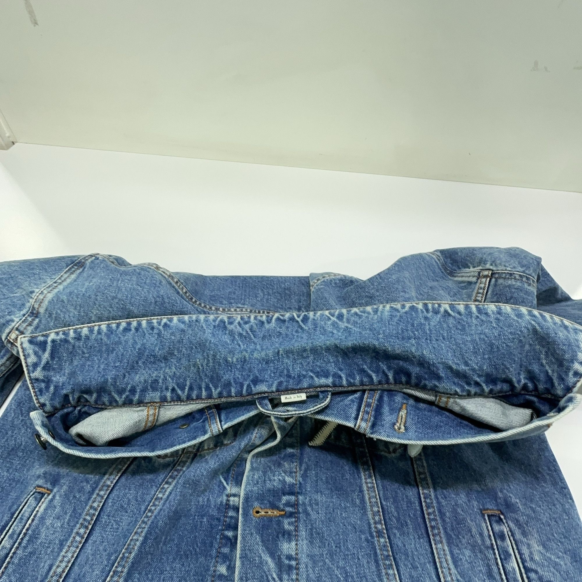 Gucci Gucci Animal Patch Denim Jacket Size S Size US S / EU 44-46 / 1 - 8 Thumbnail