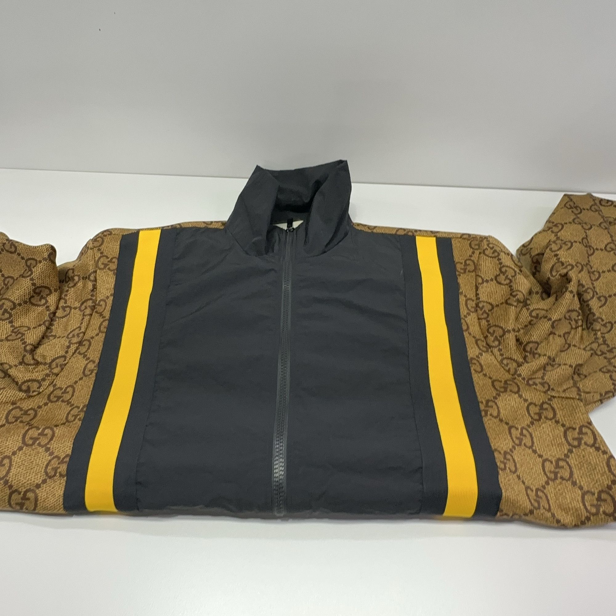 Gucci Gucci GG Eagle Print Track Jacket Size L Size US L / EU 52-54 / 3 - 7 Thumbnail