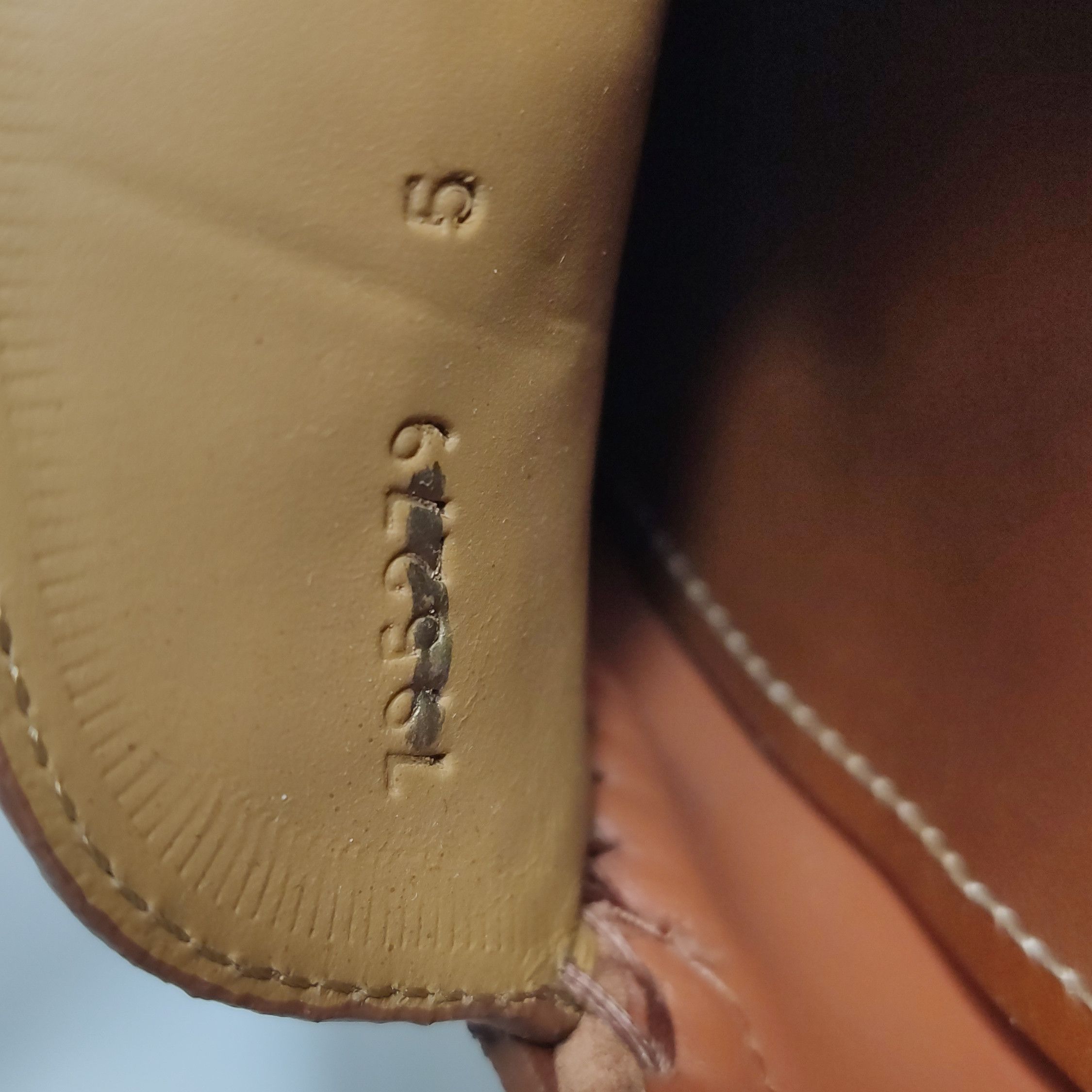 Gucci Gucci Men 6 Leather Size US 6 / EU 39 - 12 Thumbnail
