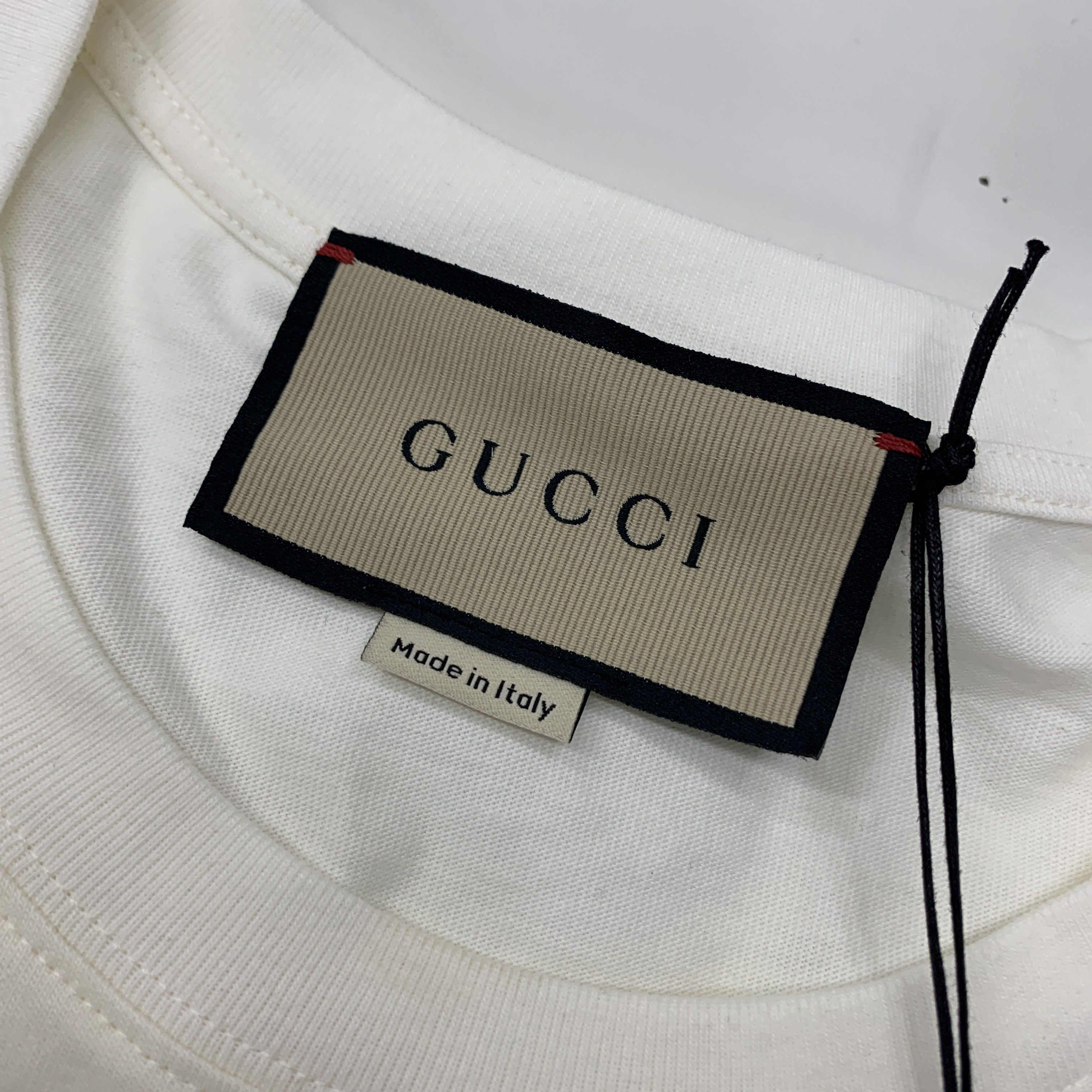 Gucci Gucci Lipstick Logo T-Shirt Size L Size US L / EU 52-54 / 3 - 3 Thumbnail