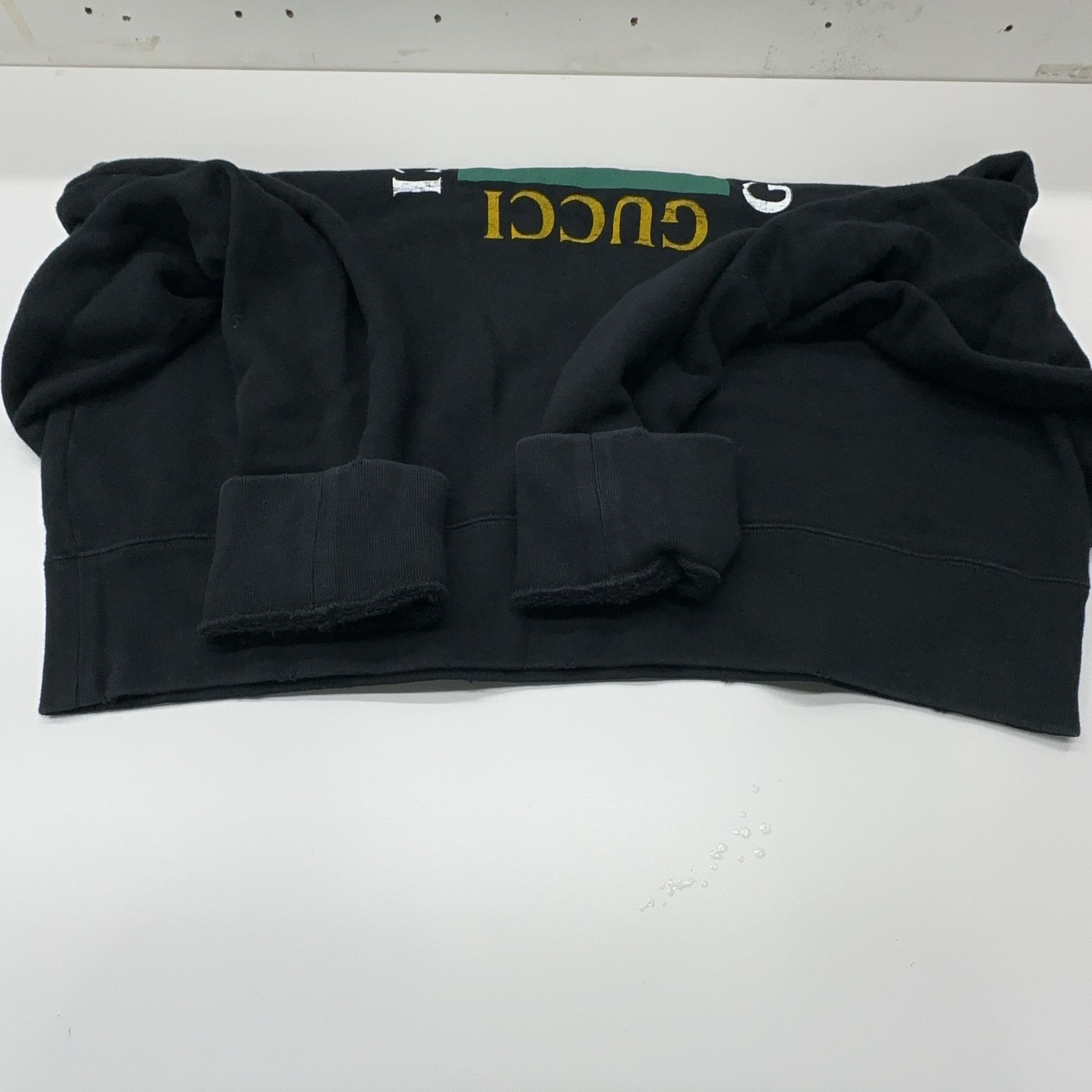 Gucci Gucci Logo Print Sweatshirt Size XL Size US XL / EU 56 / 4 - 9 Thumbnail