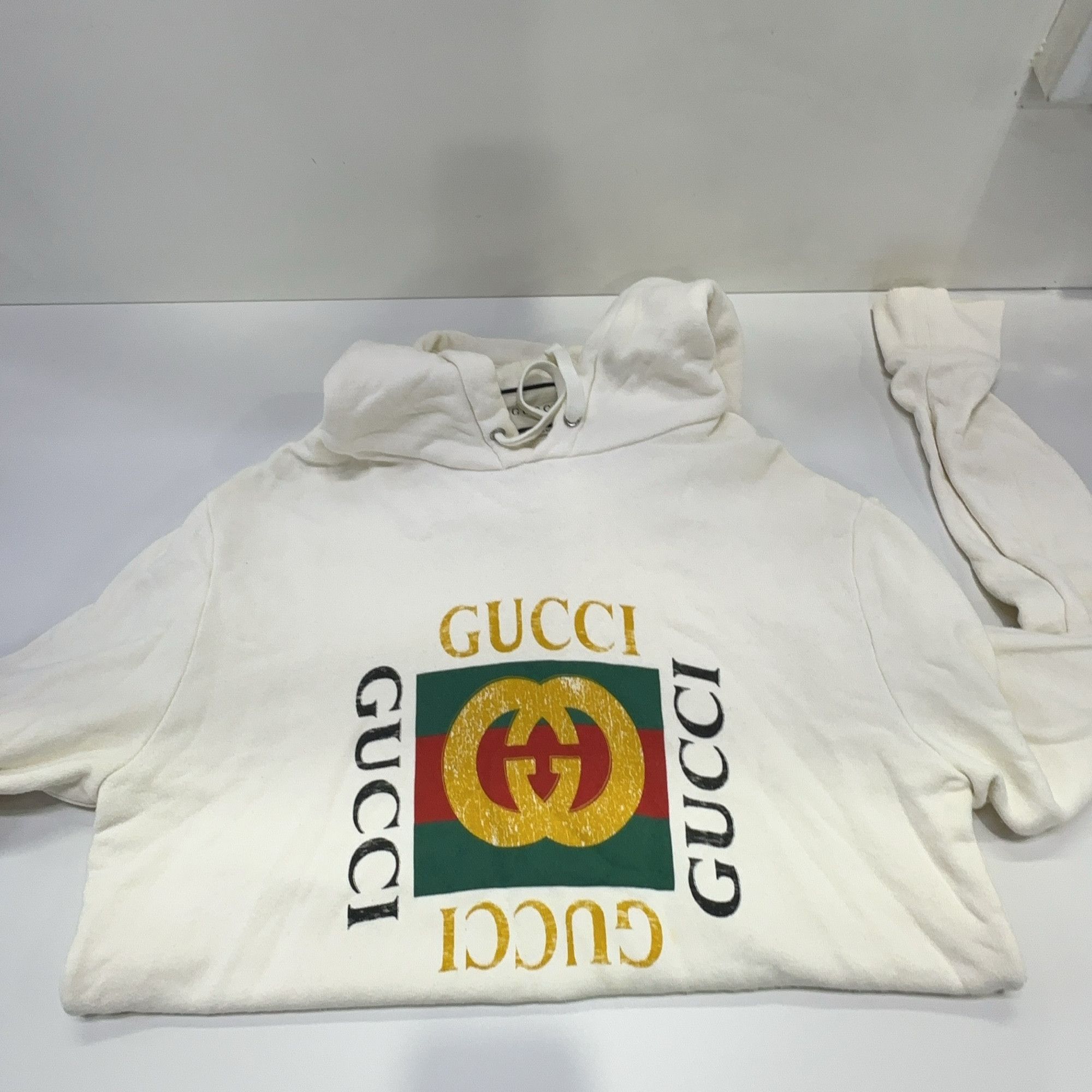 Gucci Gucci Logo Print Hoodie Size L Size US L / EU 52-54 / 3 - 8 Thumbnail