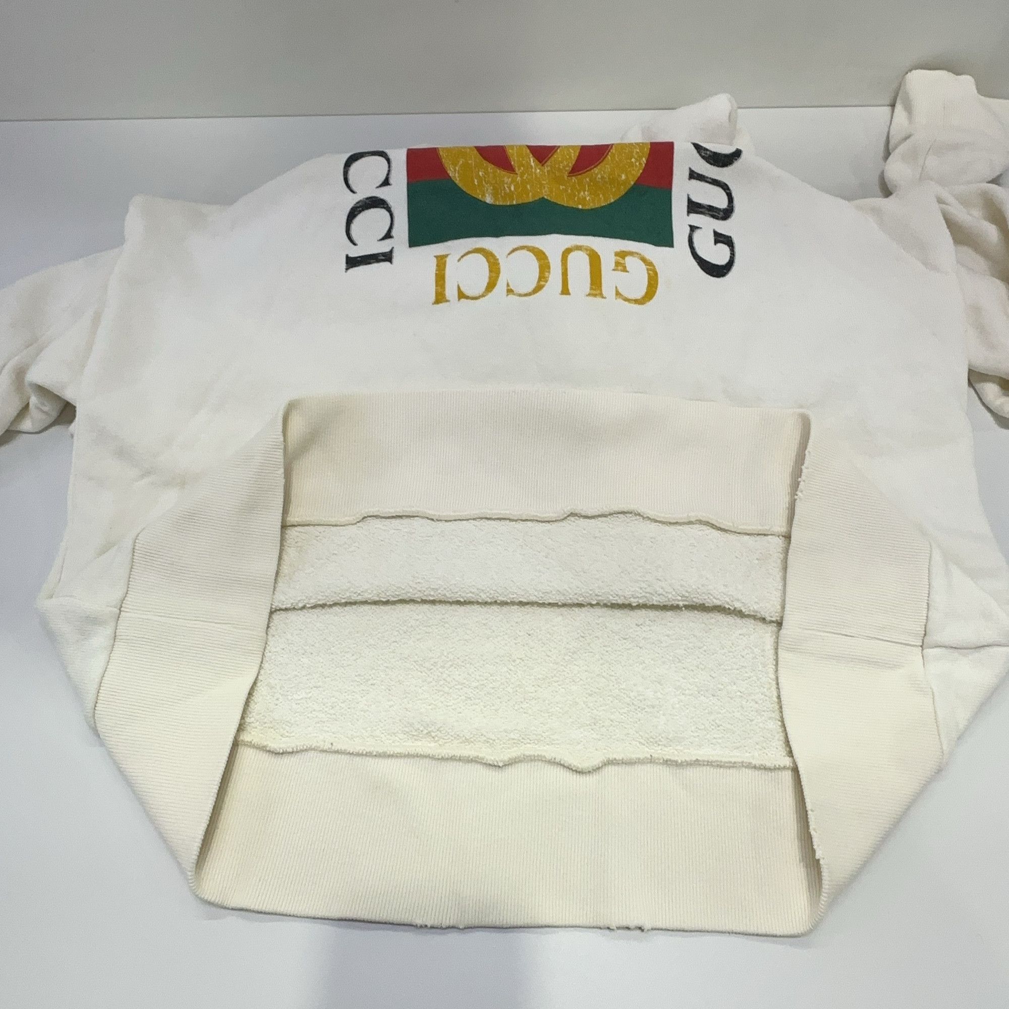 Gucci Gucci Logo Print Hoodie Size L Size US L / EU 52-54 / 3 - 10 Thumbnail