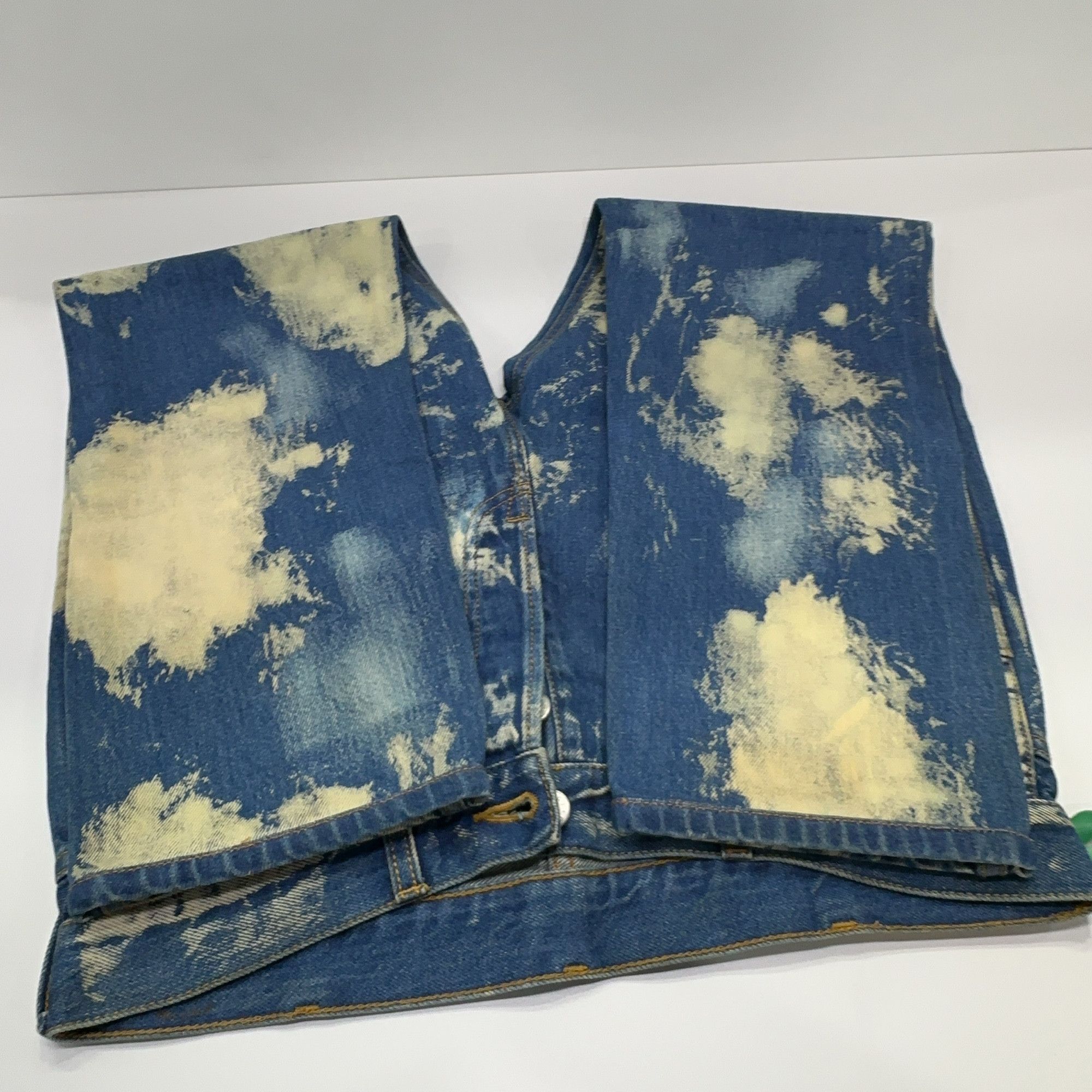 Gucci Gucci Tie-Dye Denim Jeans Size 32 Size US 32 / EU 48 - 11 Thumbnail