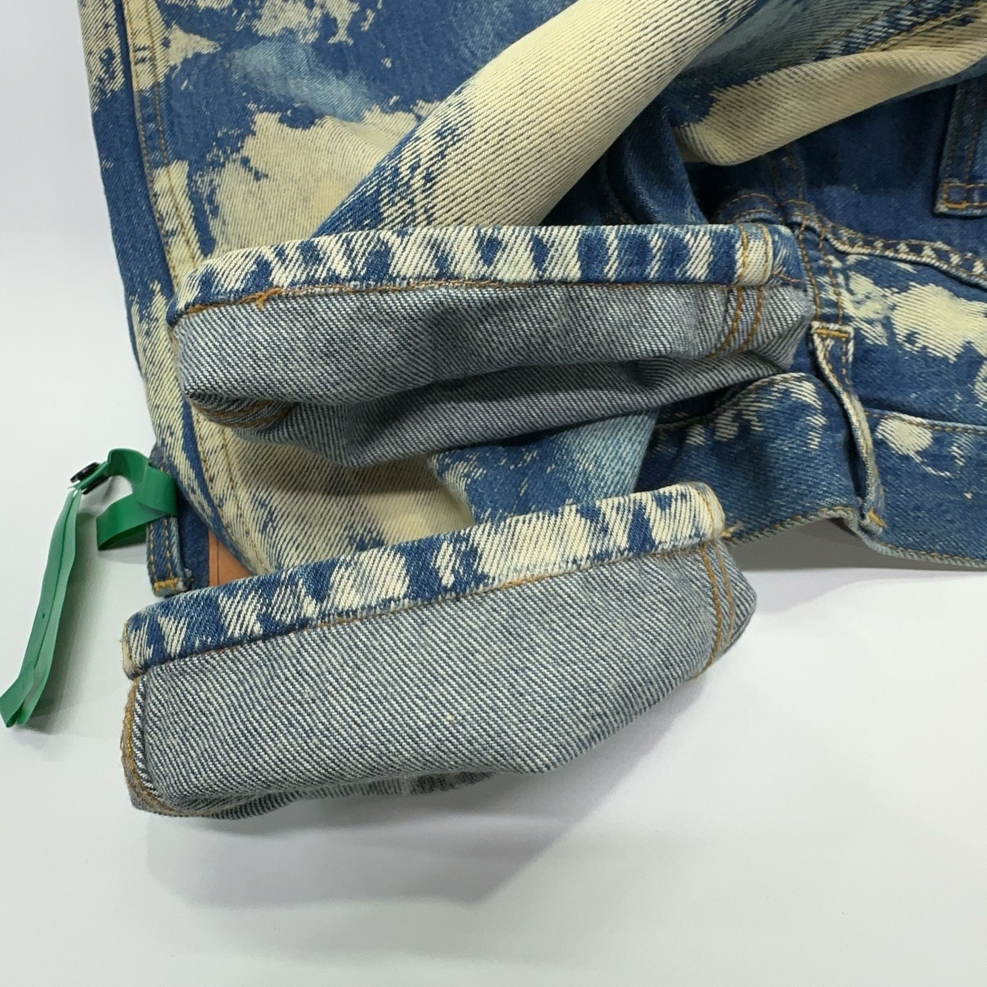 Gucci Gucci Tie-Dye Denim Jeans Size 32 Size US 32 / EU 48 - 9 Thumbnail