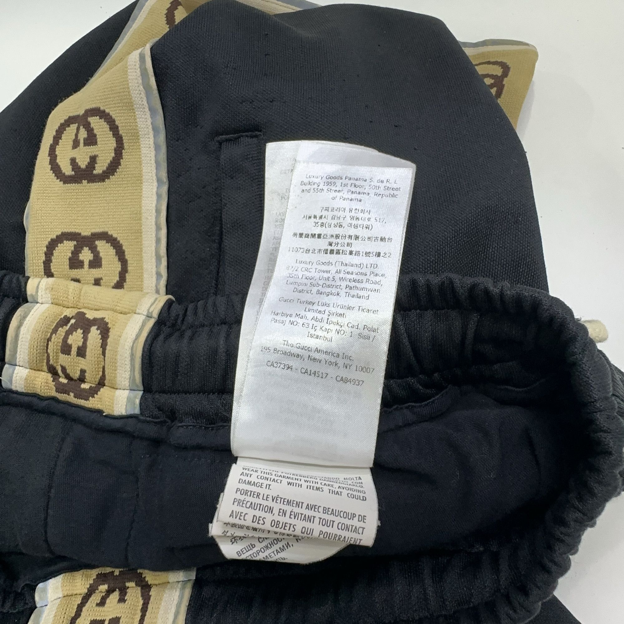 Gucci Gucci Logo Tape Drawstring Shorts Size XS Size US 28 / EU 44 - 7 Thumbnail