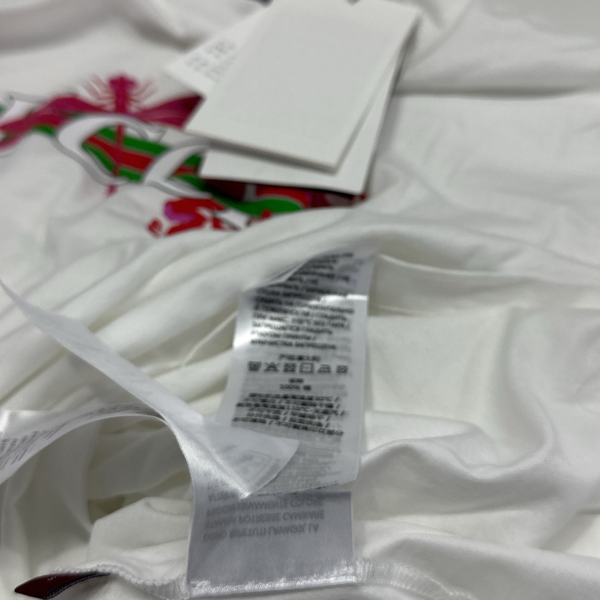 Gucci Gucci Plant Logo Short Sleeve T-Shirt Size S Size S / US 4 / IT 40 - 4 Thumbnail