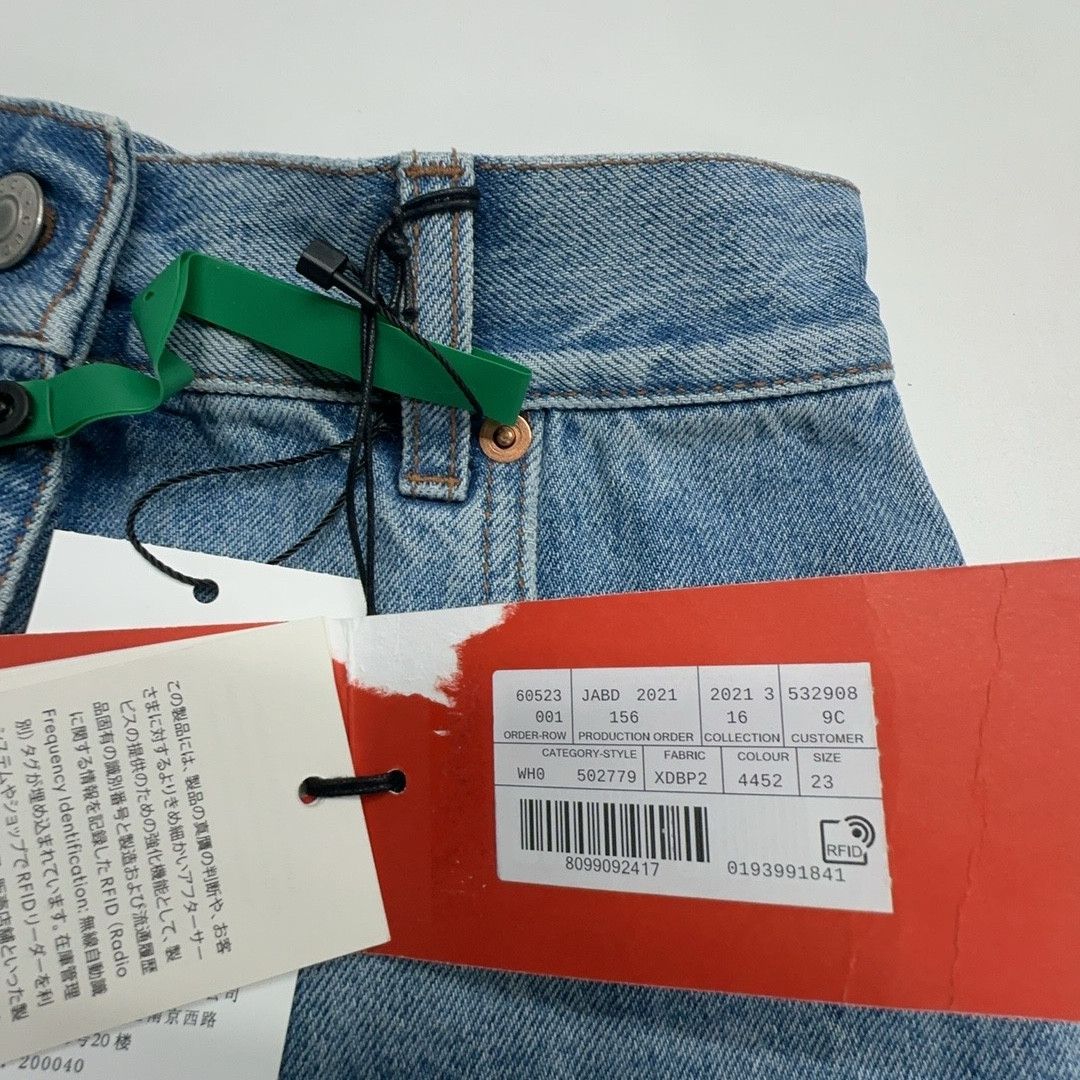 Gucci Gucci Apple Motif Denim Shorts Size 23 Size 23" - 3 Thumbnail