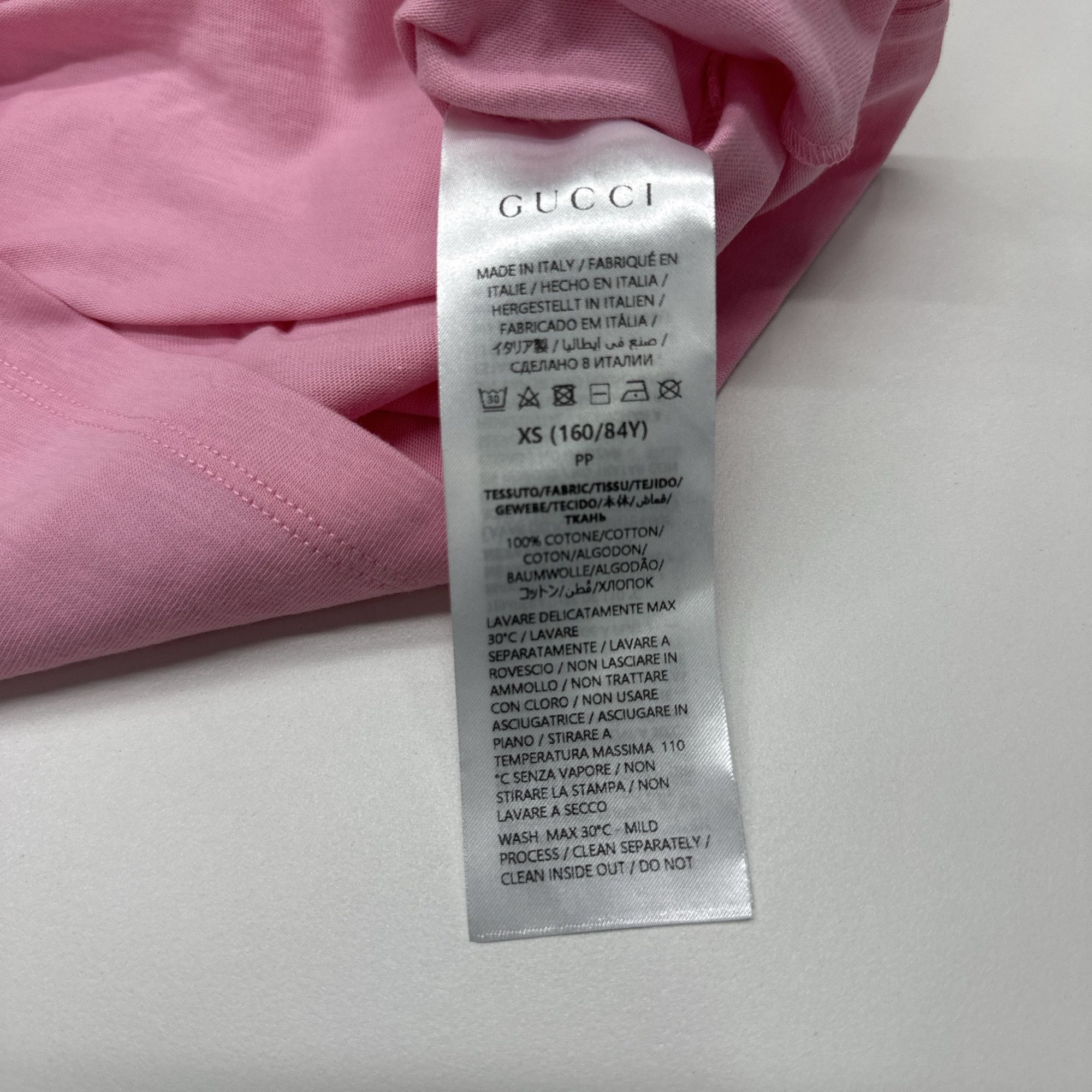 Gucci Gucci Graphic Logo T-Shirt Size XS Size XS / US 0-2 / IT 36-38 - 5 Thumbnail
