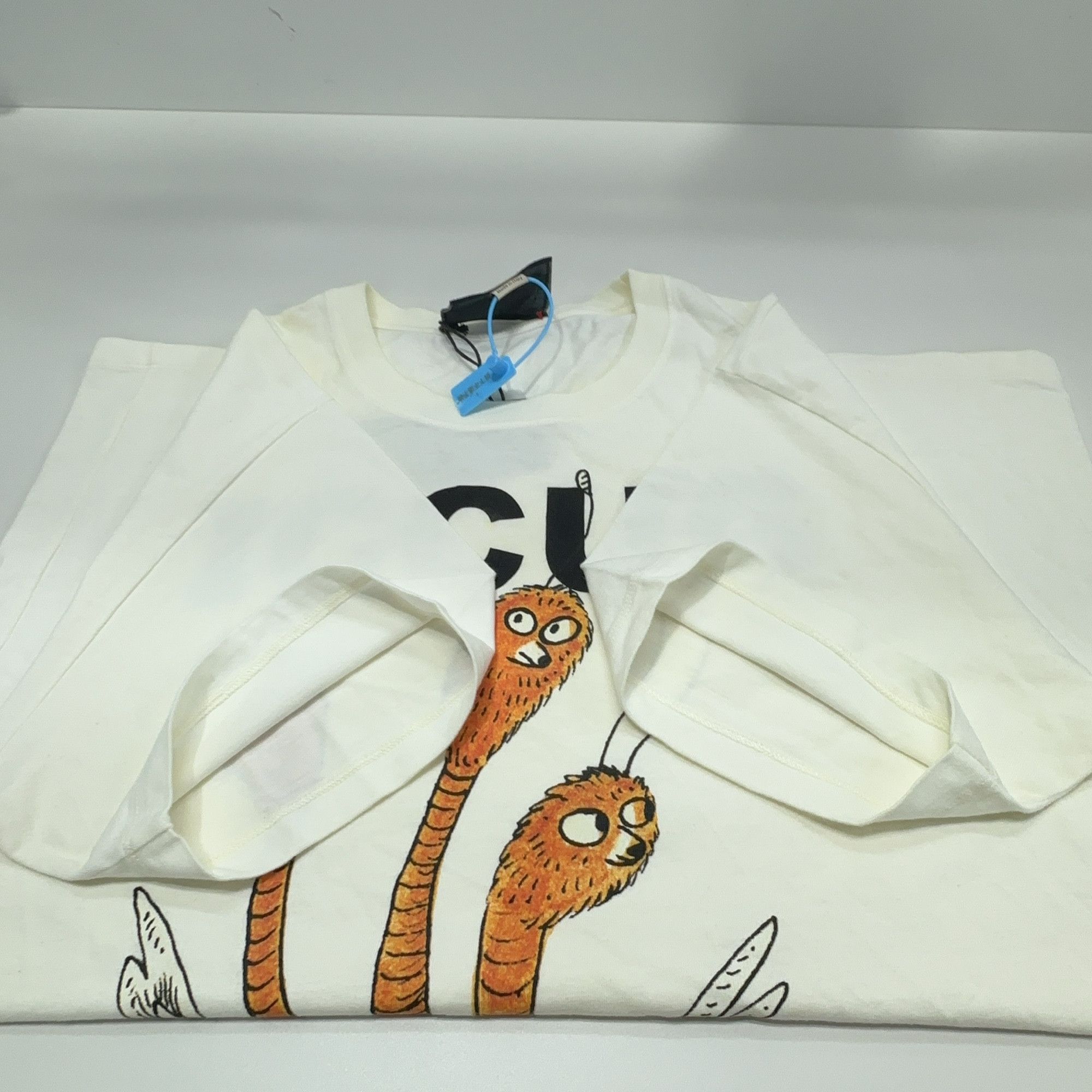 Gucci Gucci ICCUG Print T-Shirt Size S Size US S / EU 44-46 / 1 - 8 Thumbnail
