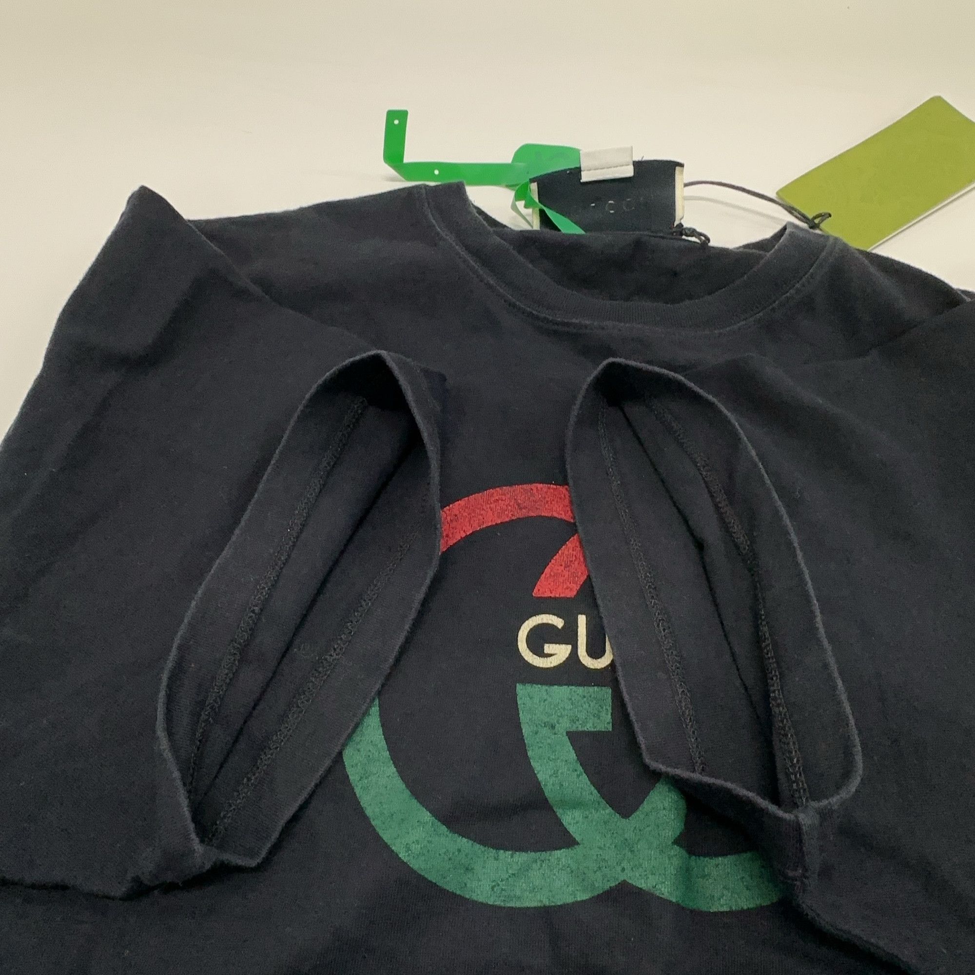 Gucci Gucci Logo Print T-Shirt Size S Size US S / EU 44-46 / 1 - 11 Thumbnail