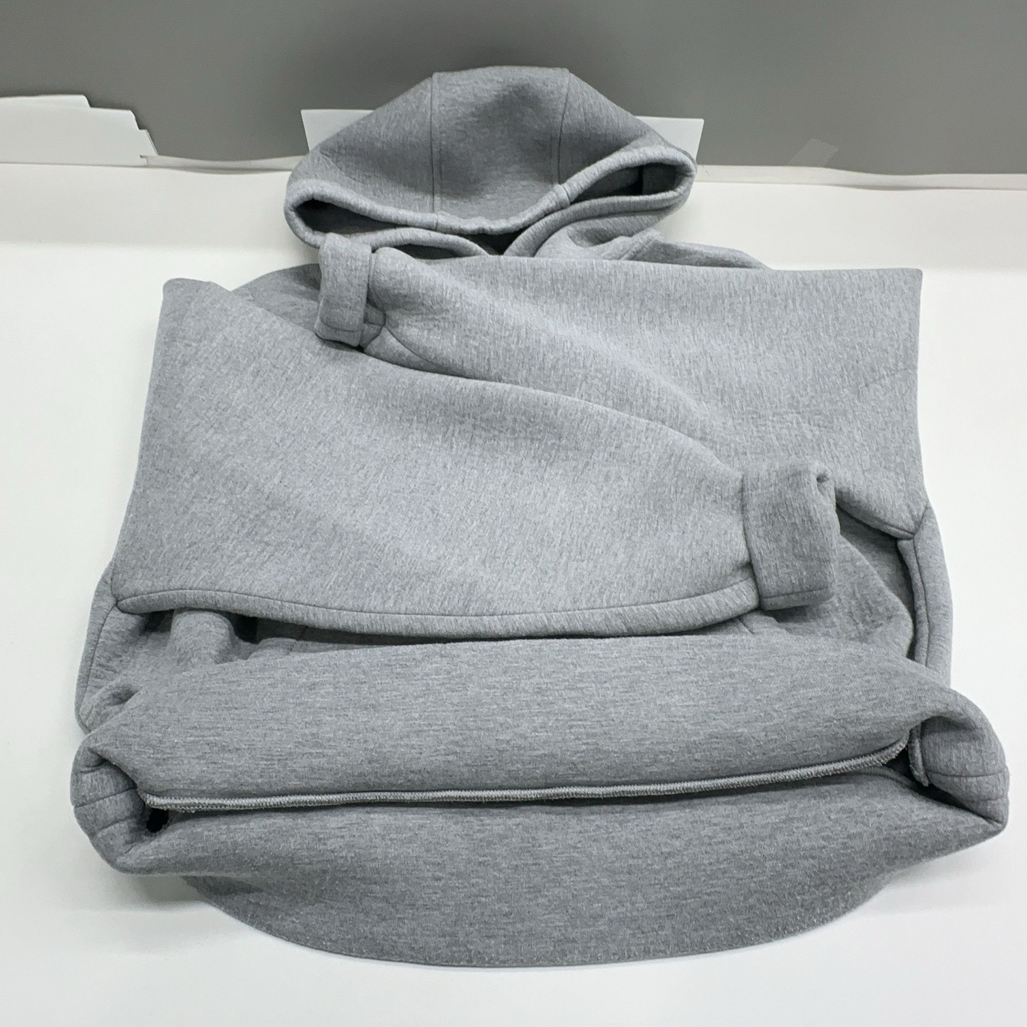 Gucci Gucci Logo Embroidered Hoodie XS Size XS / US 0-2 / IT 36-38 - 6 Thumbnail