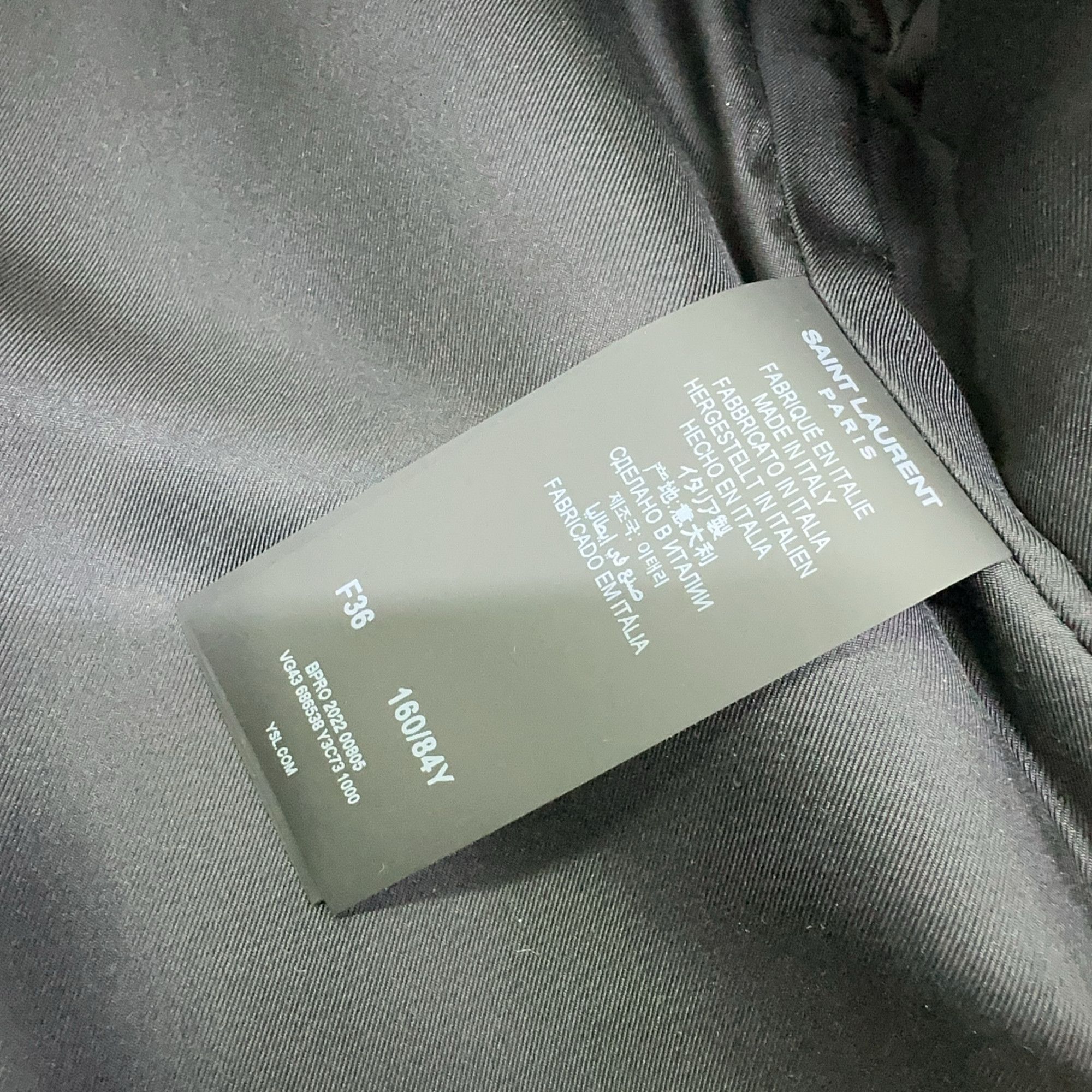 Saint Laurent Paris Saint Laurent Heart Button Jacket Size 36 Size XS / US 0-2 / IT 36-38 - 4 Thumbnail