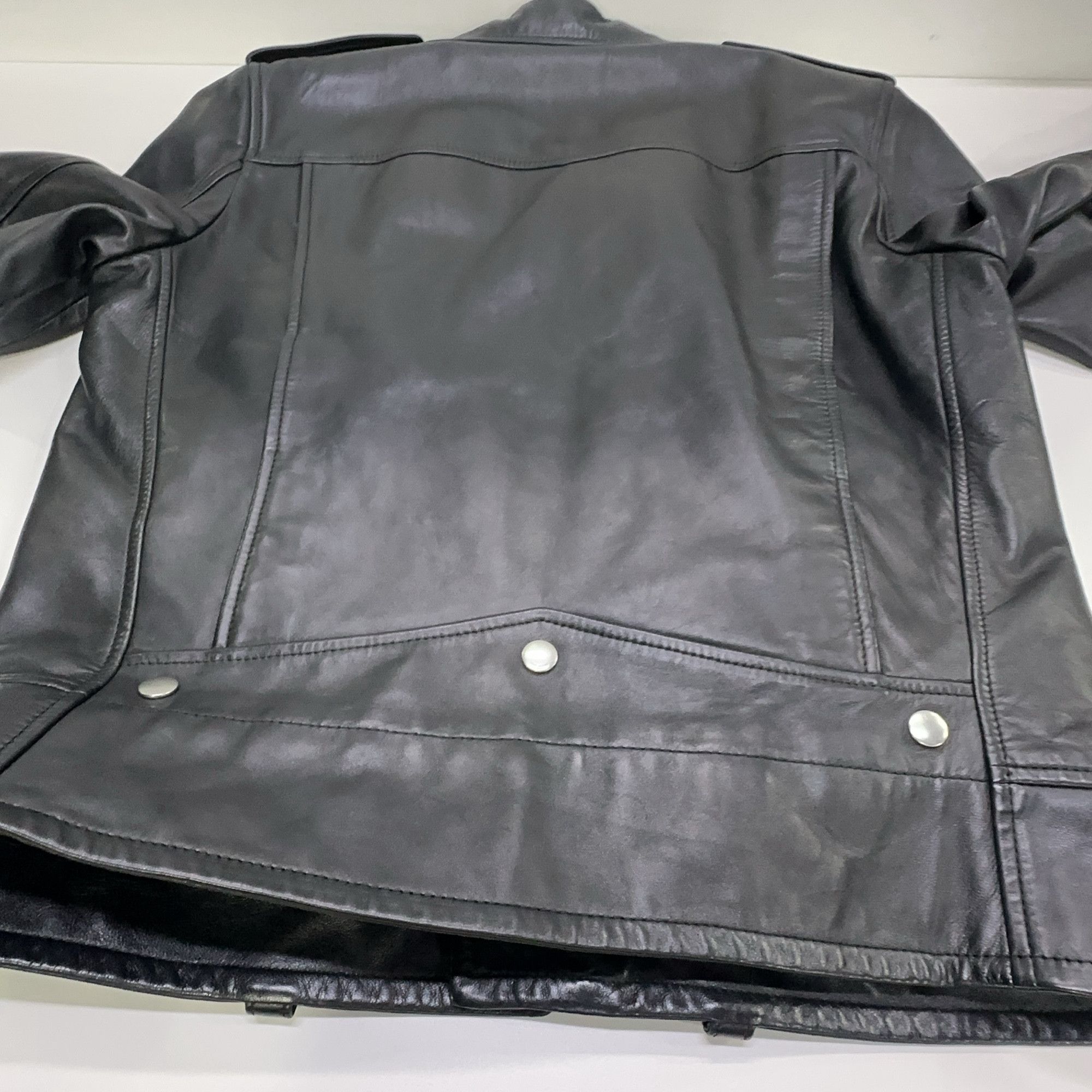 Saint Laurent Paris Saint Laurent Classic Leather Biker Jacket Size L Size US L / EU 52-54 / 3 - 12 Thumbnail
