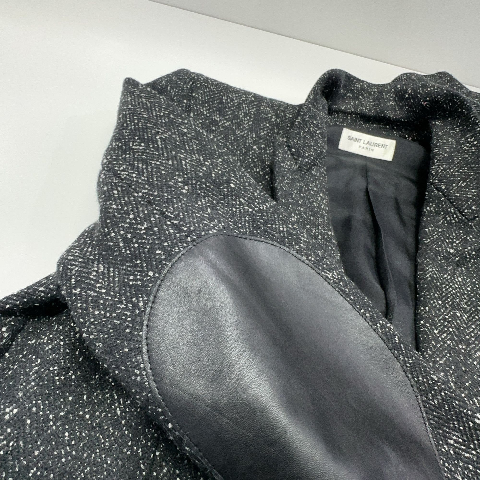 Saint Laurent Paris Saint Laurent Tweed Elbow Patch Blazer Size 40 Size M / US 6-8 / IT 42-44 - 5 Thumbnail
