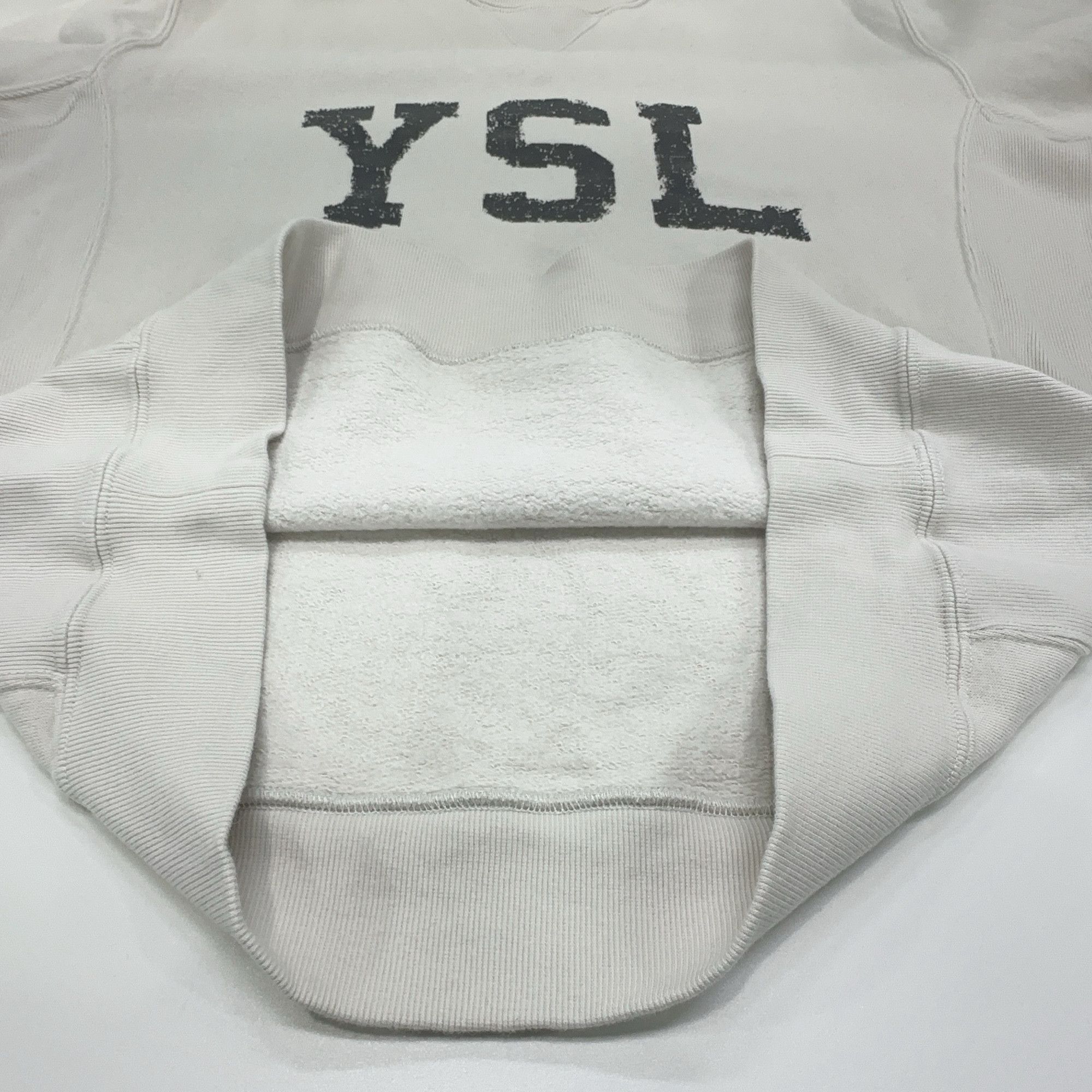 Saint Laurent Paris Saint Laurent YSL Logo Sweatshirt Size L Size US L / EU 52-54 / 3 - 10 Thumbnail