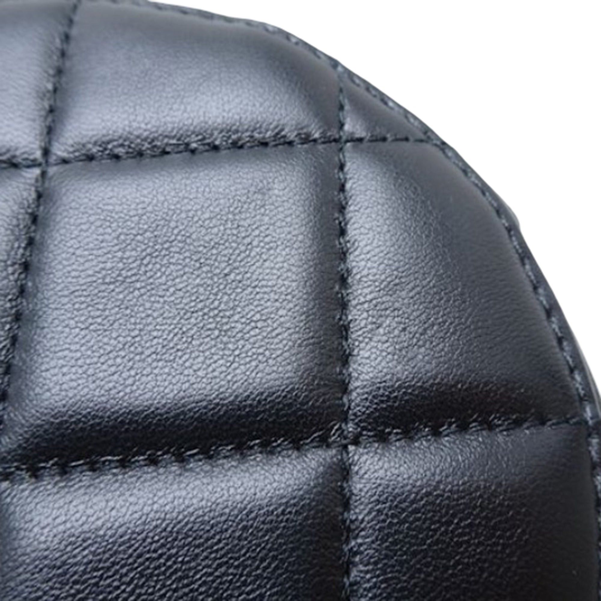 Chanel Small Quilted Lambskin Side Note Vanity Case Size ONE SIZE - 9 Thumbnail