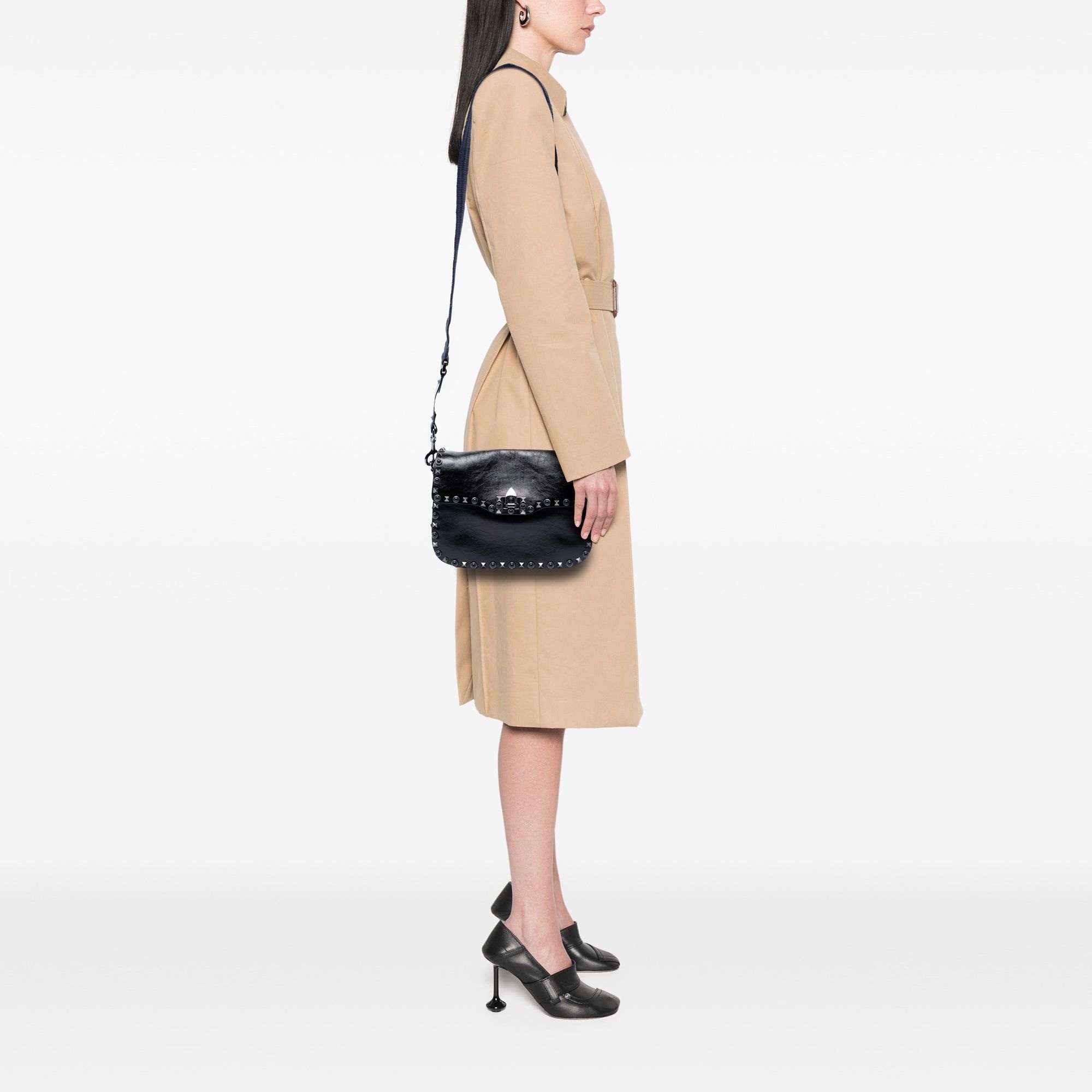 Valentino Medium Craquele Calfskin Guitar Strap Rockstud Rolling Flap Crossbody Size ONE SIZE - 7 Thumbnail