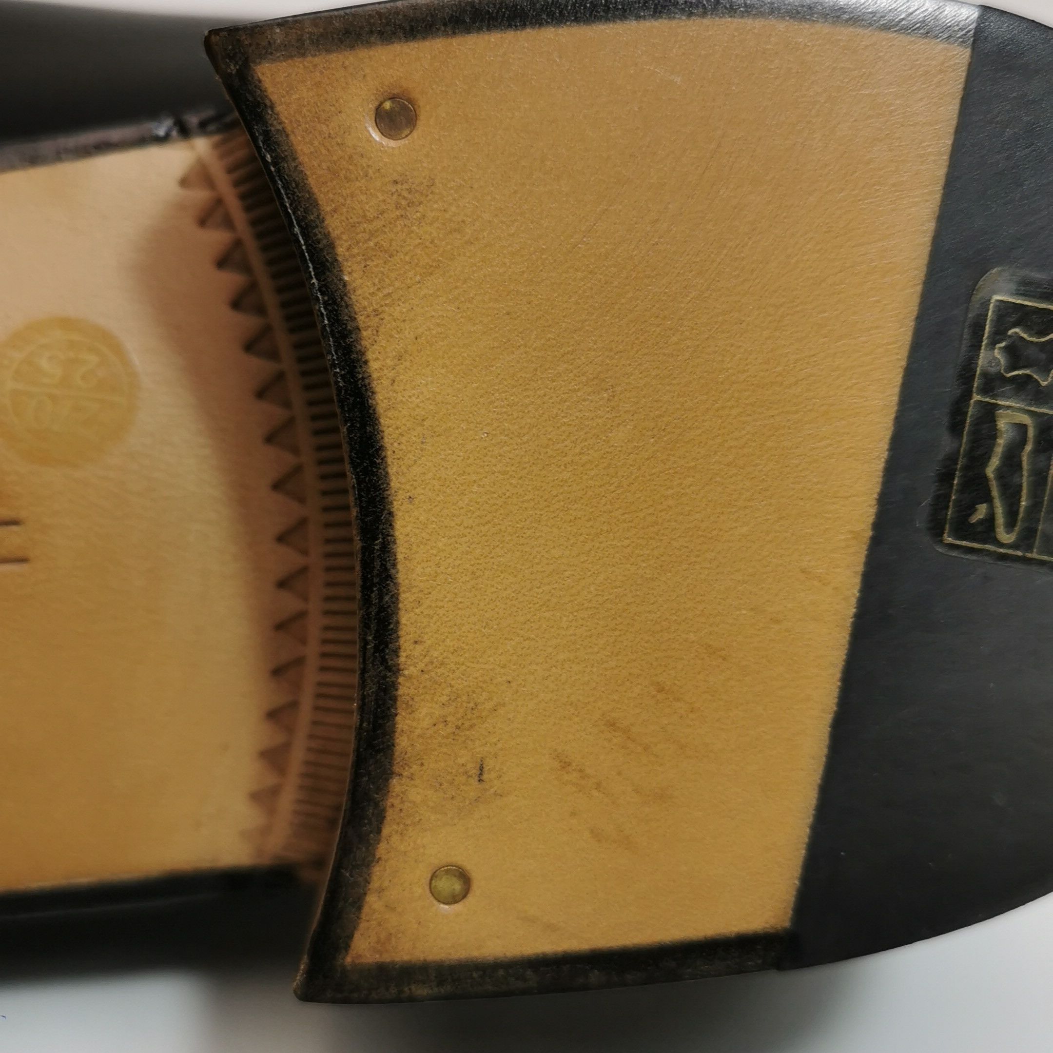 Gucci Gucci Men 12 Leather Size US 12 / EU 45 - 9 Thumbnail