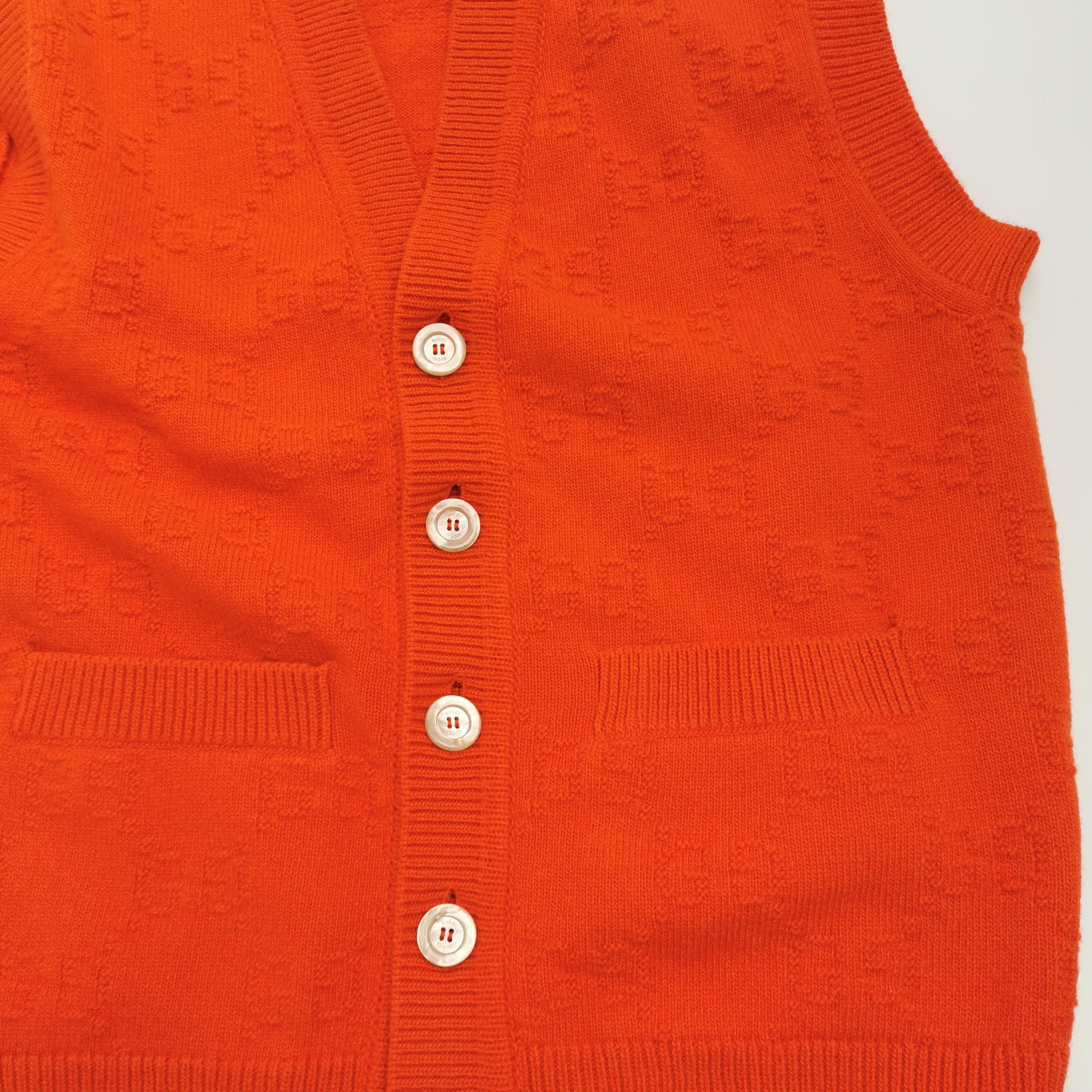 Gucci Gucci Men xs Vests Size US XS / EU 42 / 0 - 3 Thumbnail