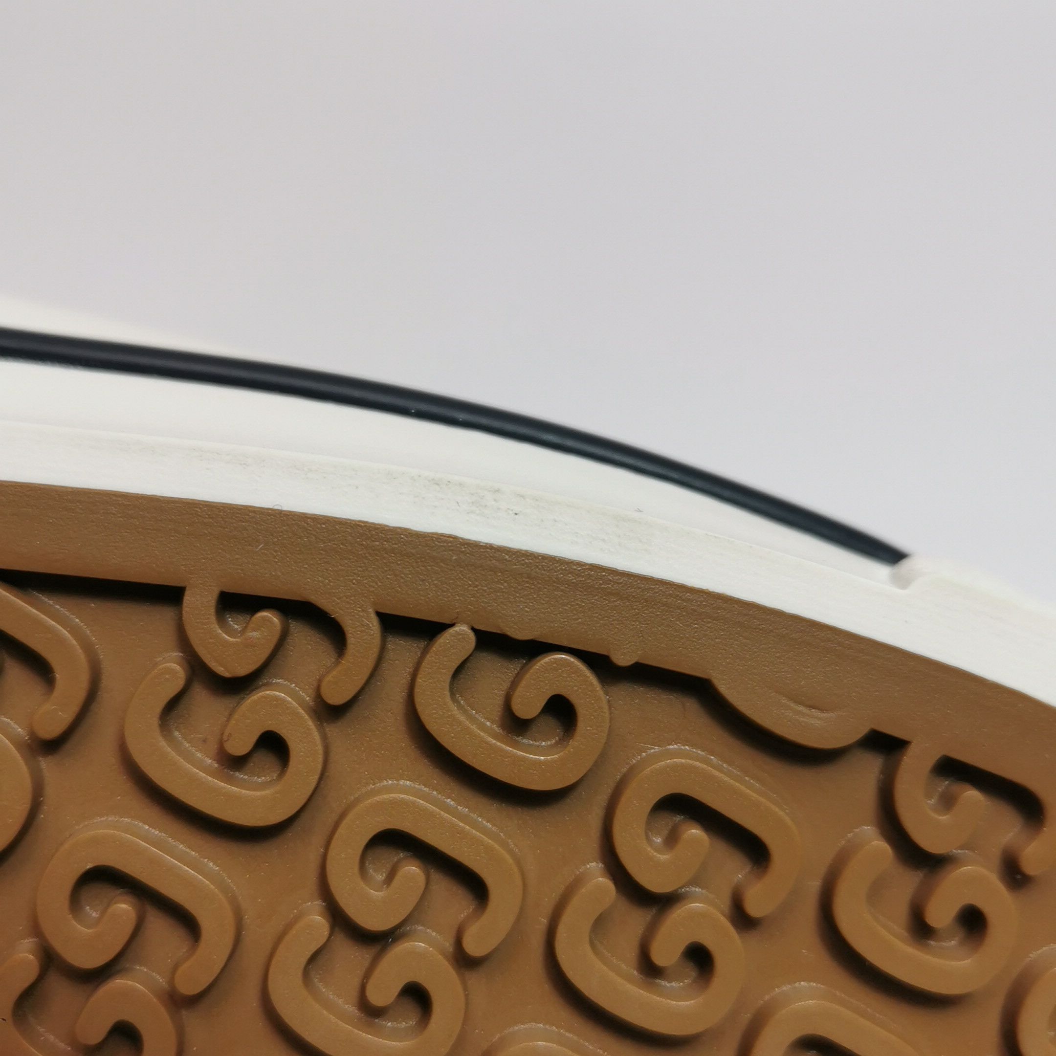 Gucci Gucci Men 14 Lowtop Sneakers Size US 14 / EU 47 - 8 Thumbnail